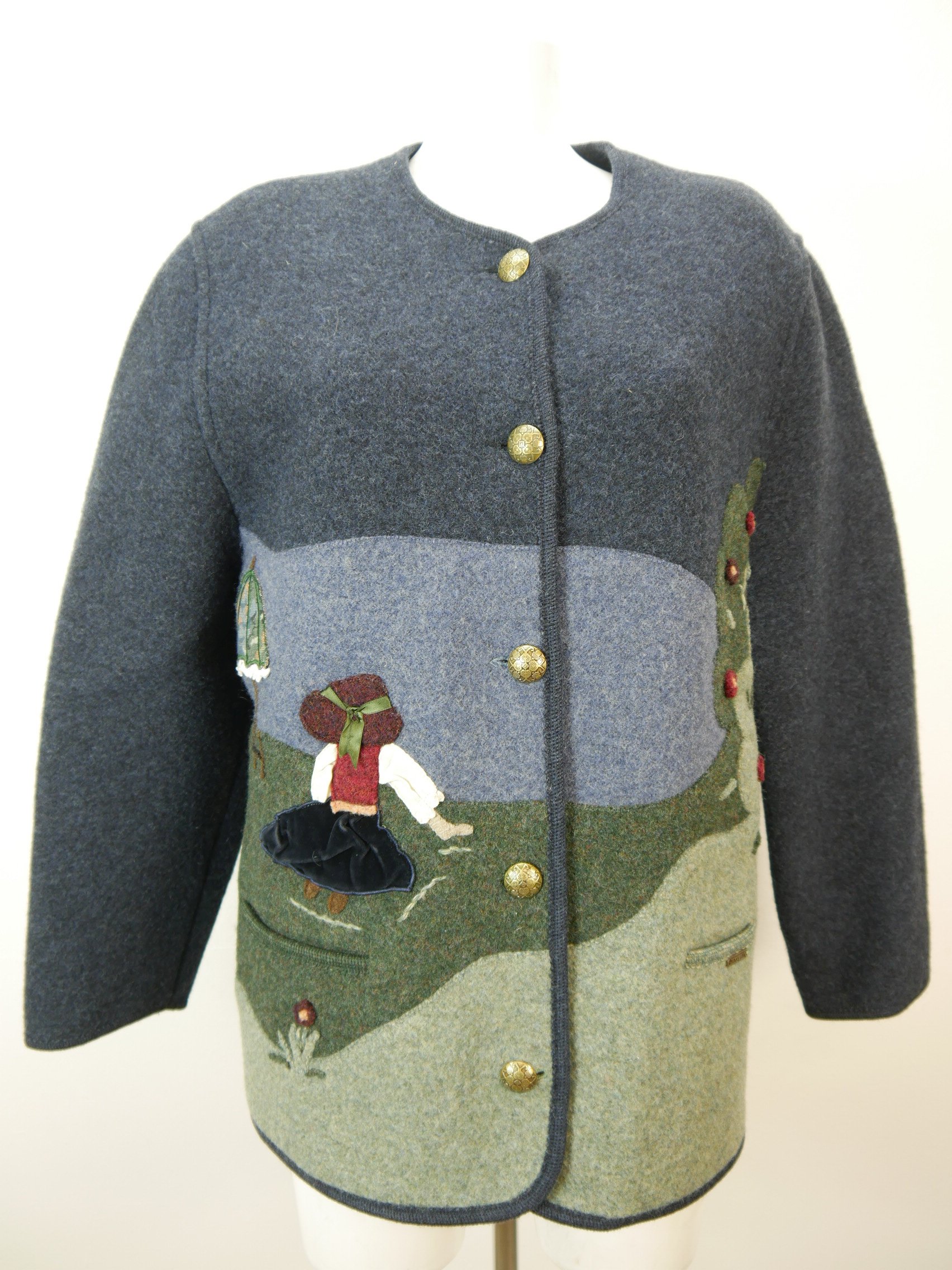 Giesswein Austria blau mit Applikation hammer fesche Damen Walkjanker Gr.44