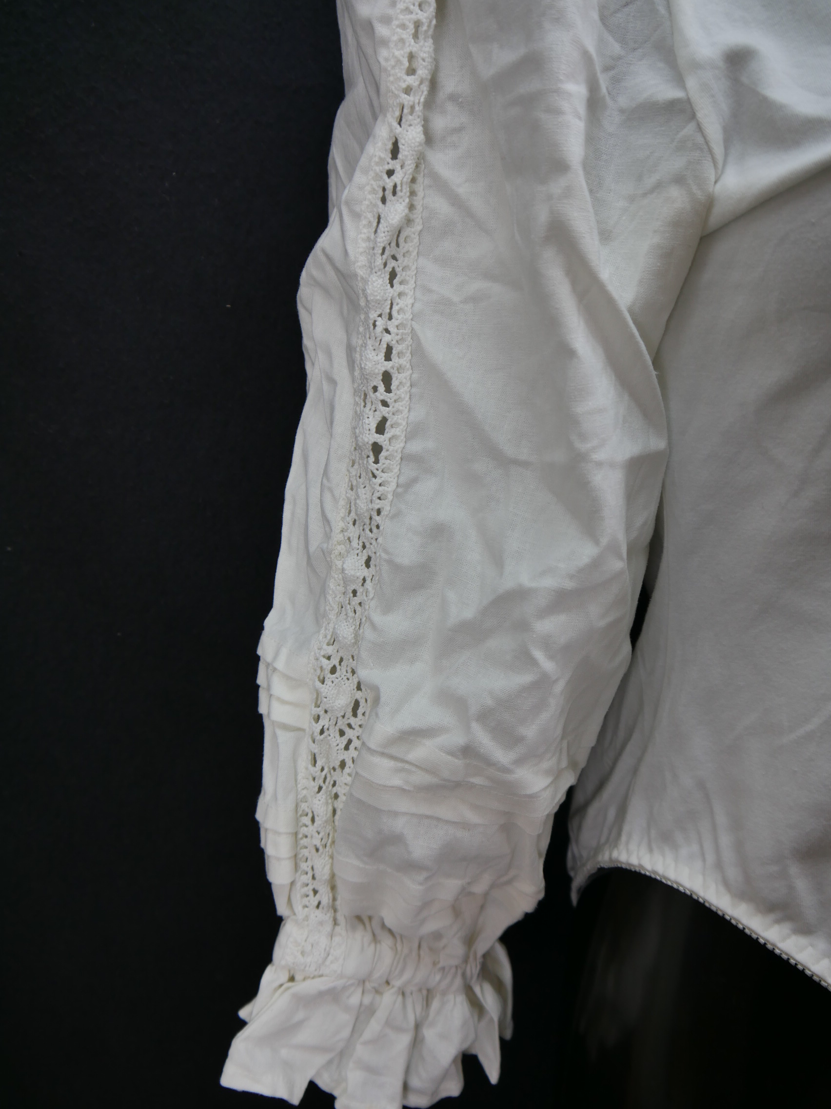 Size 38 Trachten blouse Blouse Alphorn white cotton stretch body lace ...