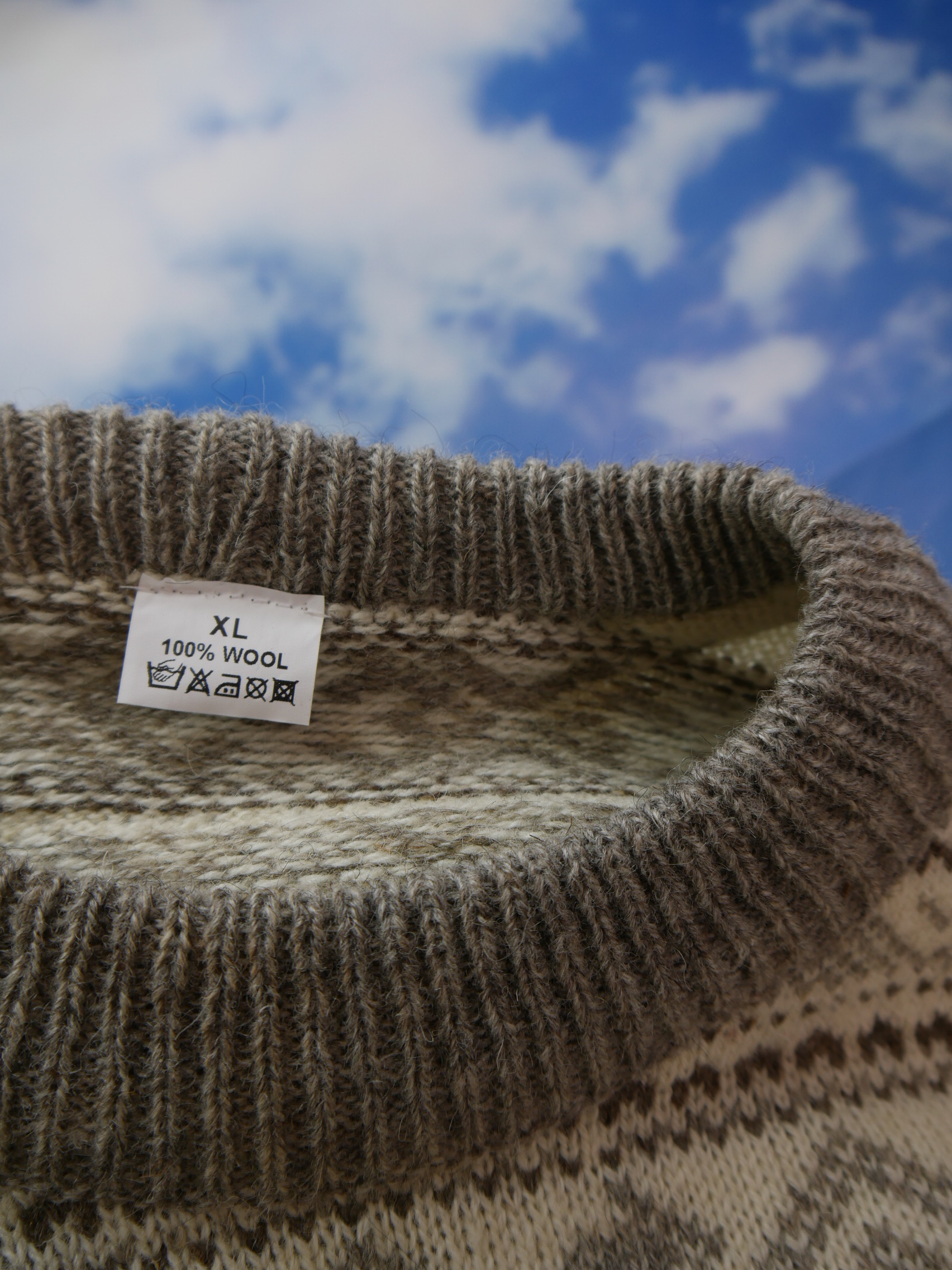 norweger-jacke-original-und-pullover-mit-norwegermuster-direkt-aus-norway-aus-reiner-wolle-vintage-und-modern-dick-und-warm-fuer-winter-box015-50