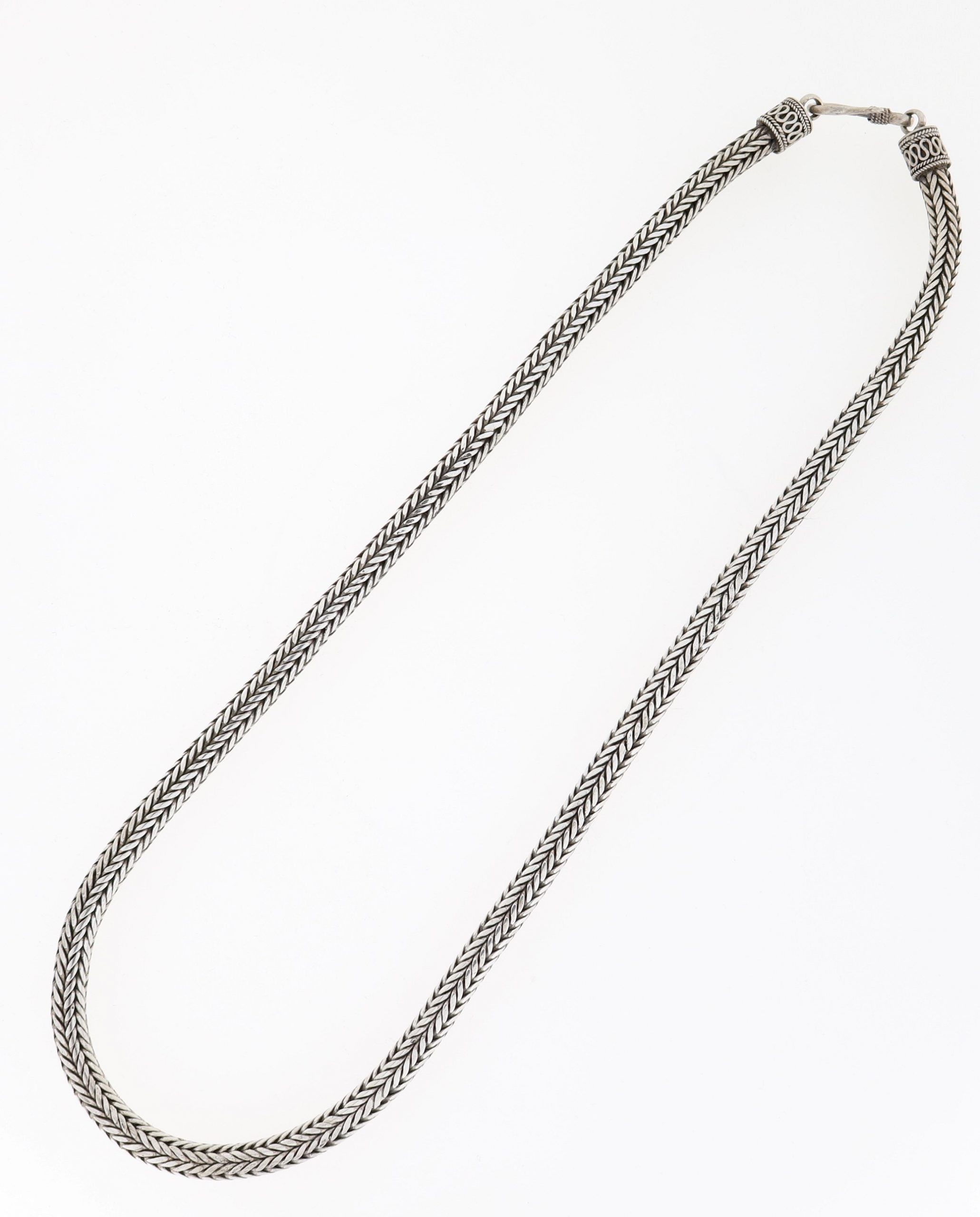Schlangenkette feingliedrig glatt Halskette Kette d=6 mm L=515 mm X-C-23