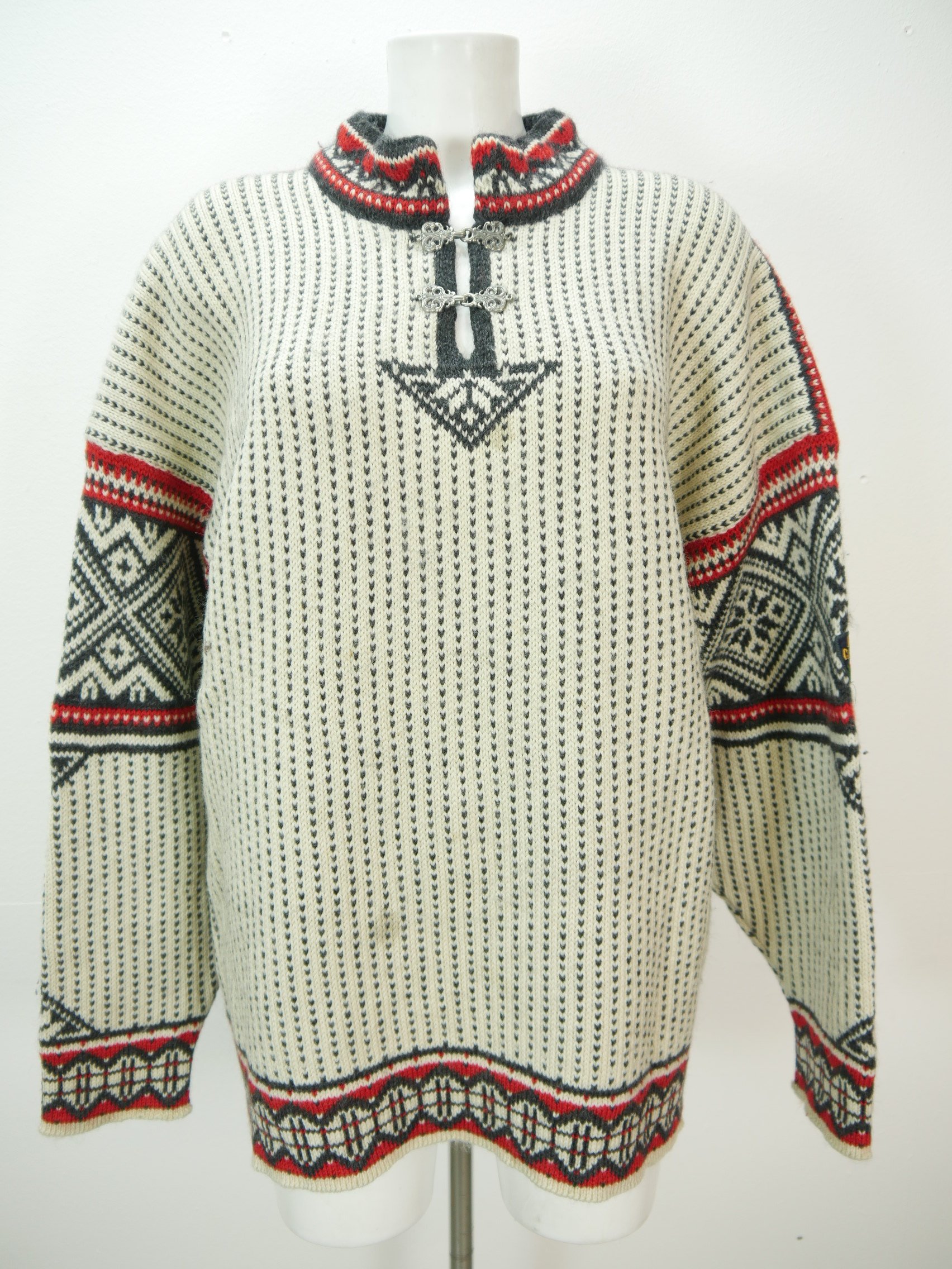 Dale of Norway vintage men's Norwegian sweater winter very thick warm