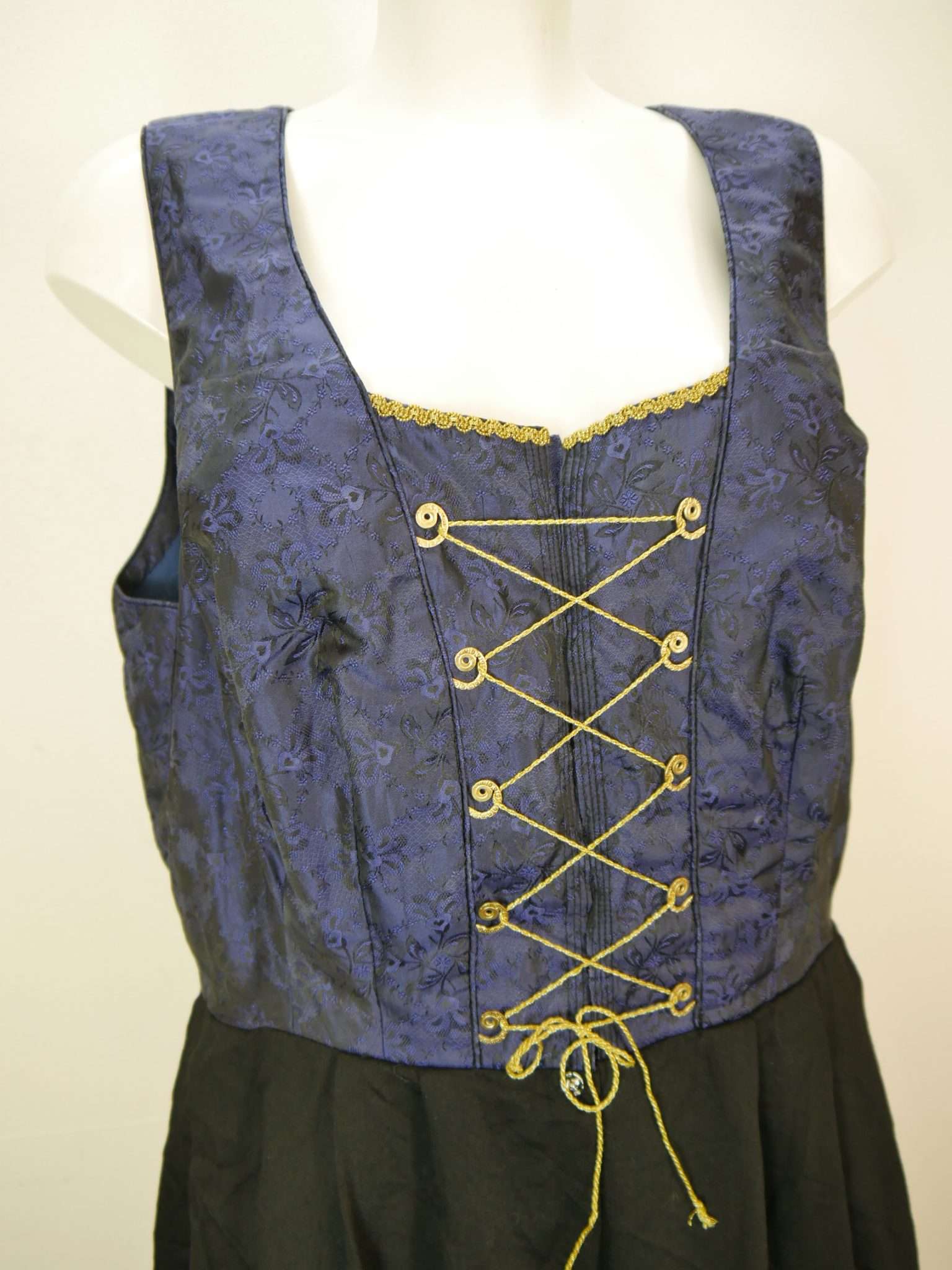 dirndl without apron