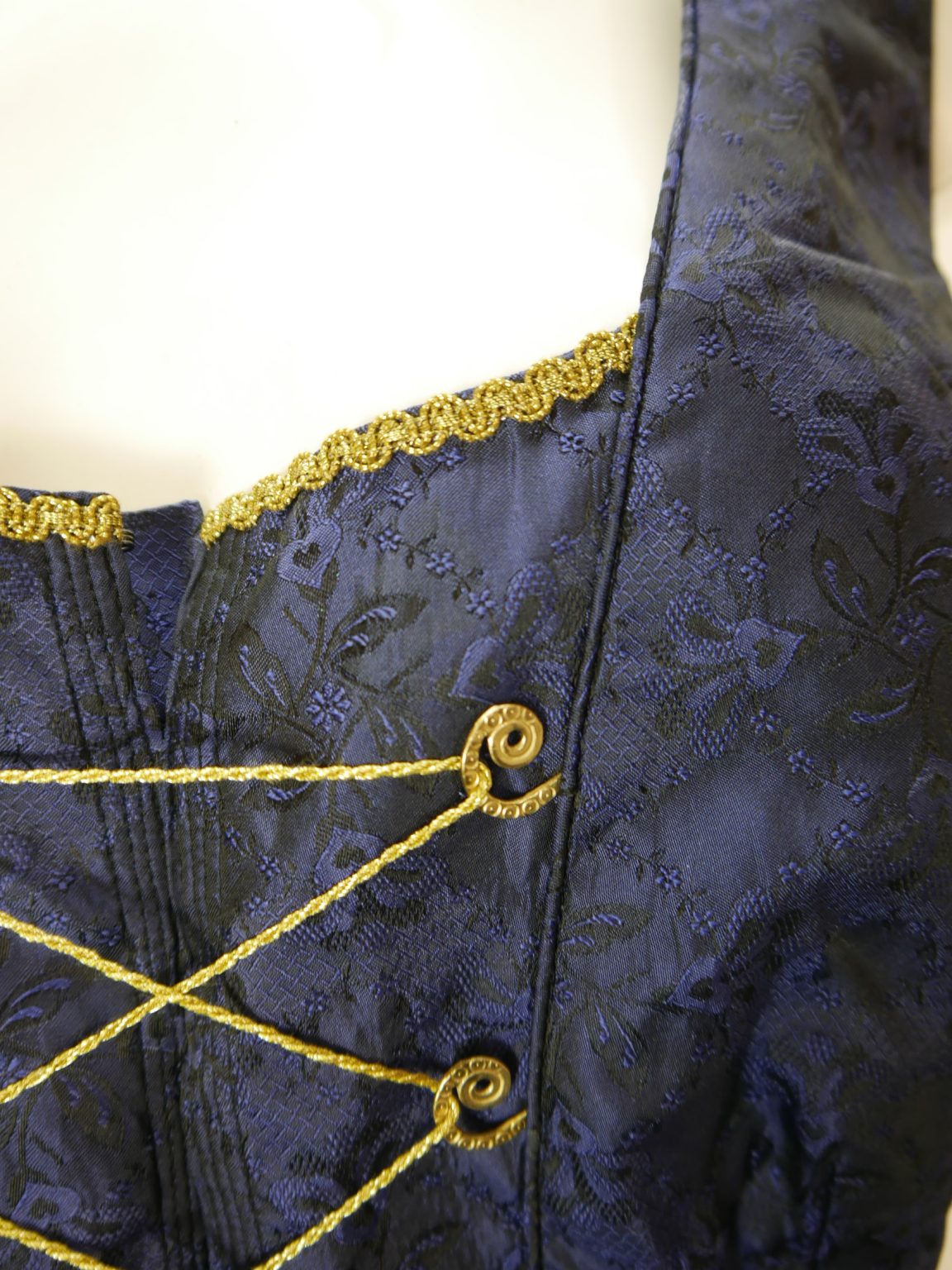 dirndl without apron