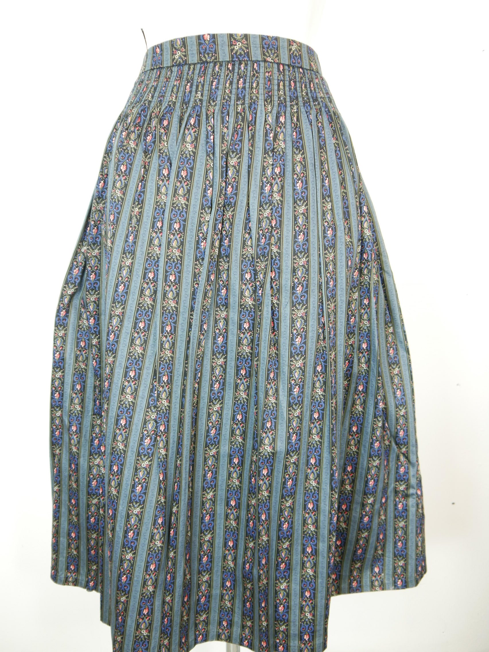Original Alps multicolored flower tendrils smart women's traditional skirt