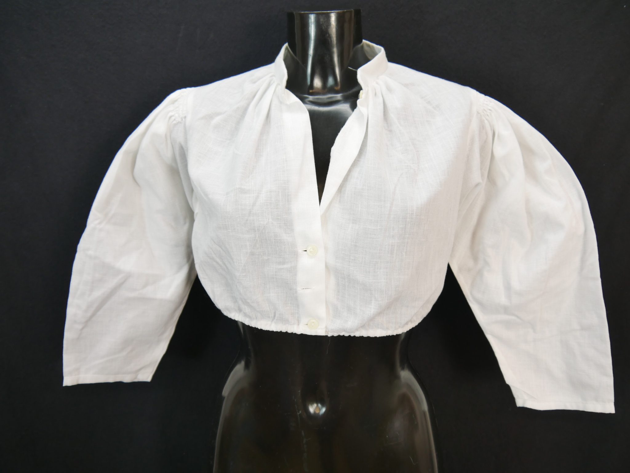 Size 38 dirndl blouse white Blouse for dirndl S'Landgwand with ...