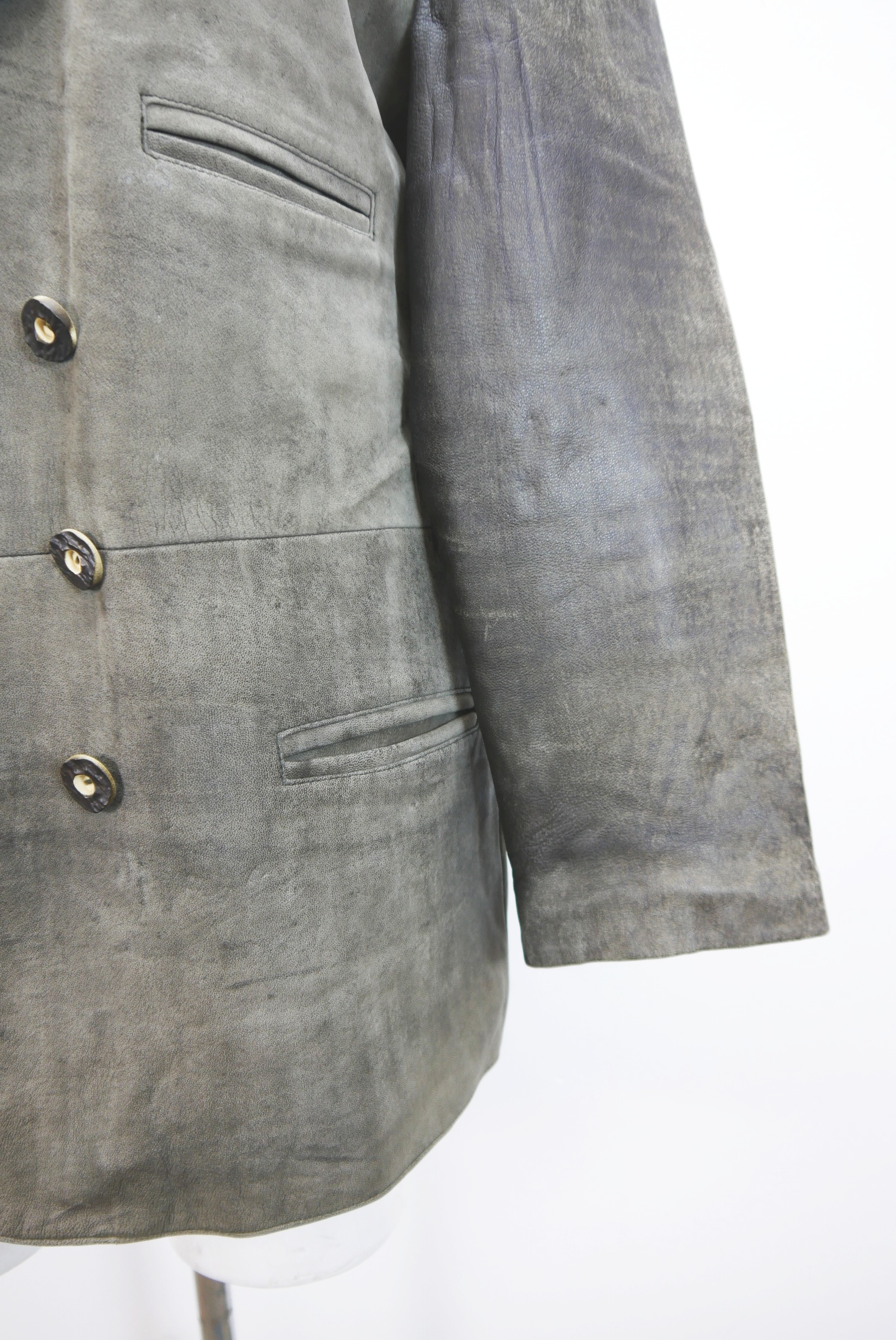 janker-lederjacke-vintage-second-hand-gebraucht-nappa-glattleder-velourleder-schaf-lamm-und-hirschleder-trachtenjacke-joppe-laessig-hochwertig-hele026-44