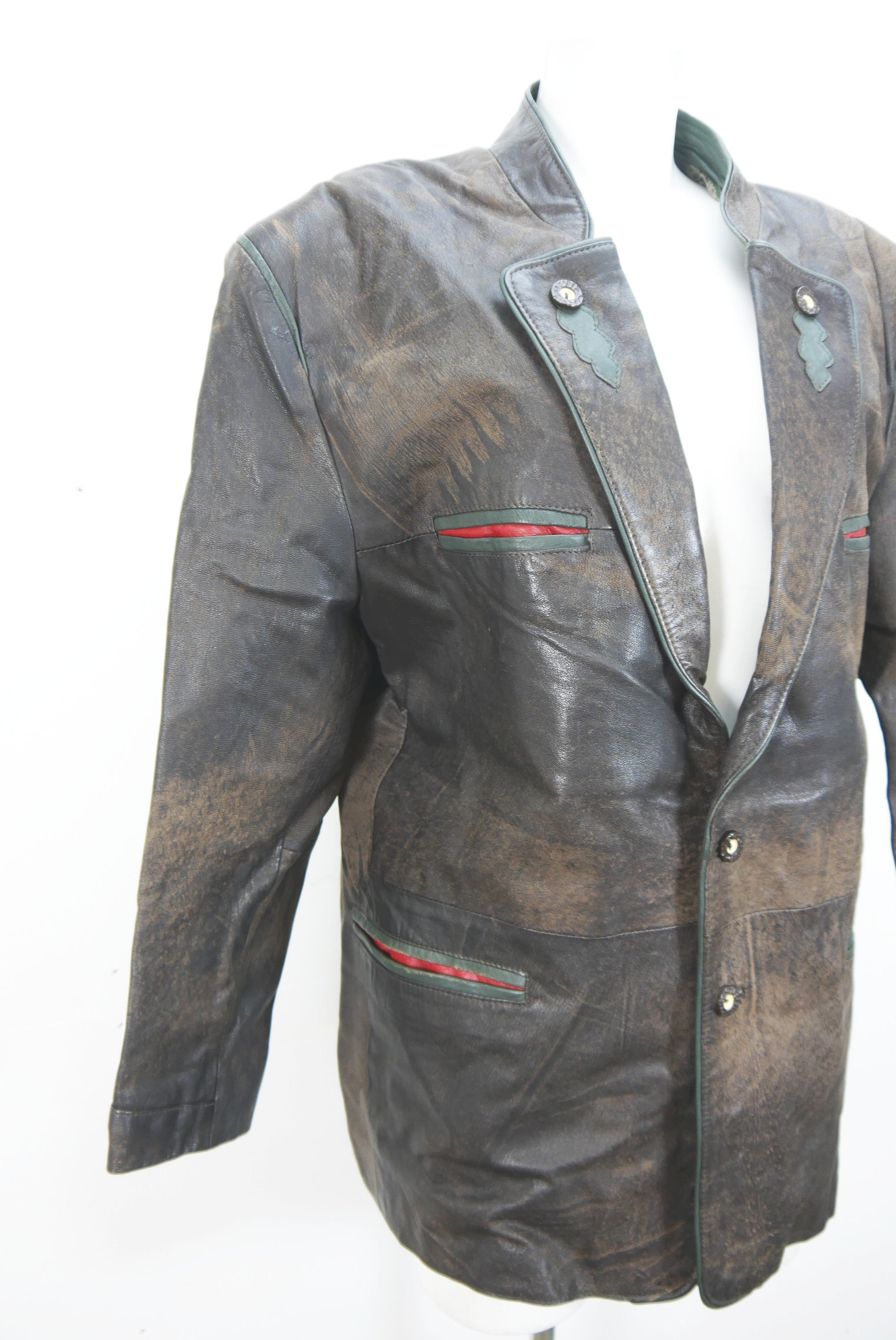 janker-lederjacke-vintage-second-hand-gebraucht-nappa-glattleder-velourleder-schaf-lamm-und-hirschleder-trachtenjacke-joppe-laessig-hochwertig-hele026-9