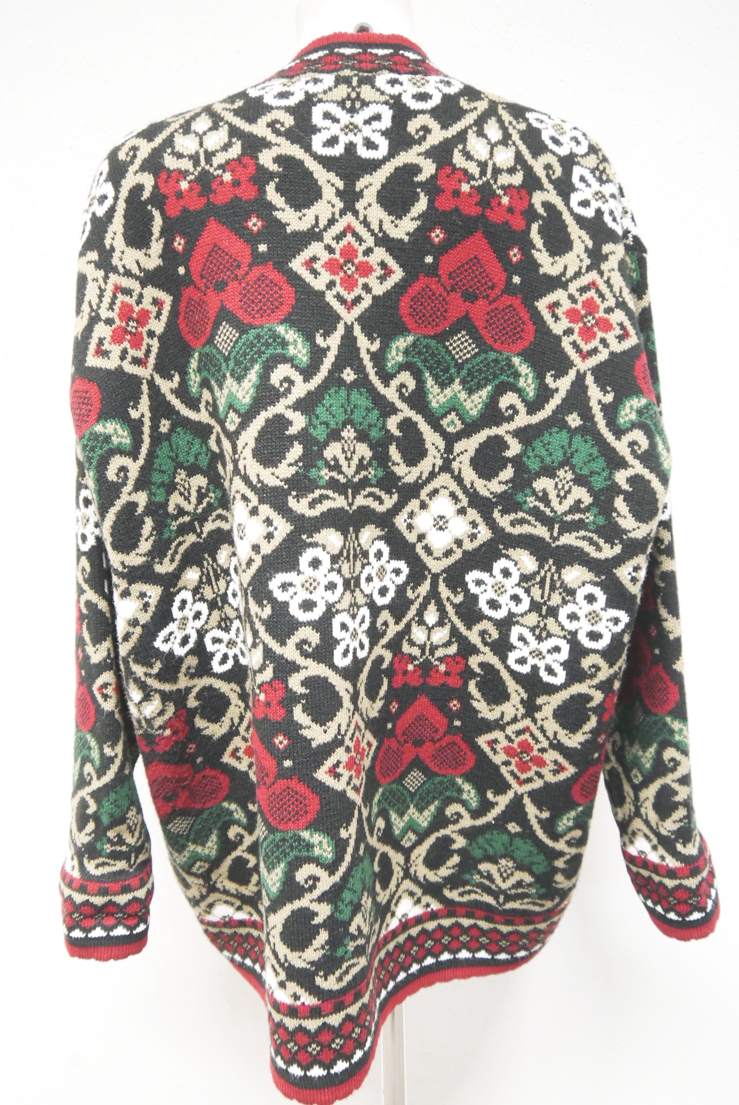 norweger-pullover-gestrickt-jacke-schnallen-norway-sweater-original-vintage-reine-wolle-second-hand-damen-herren-trachten-strickjacke-gebraucht-warm-winter-modisch-zeitlos-nowe041-50