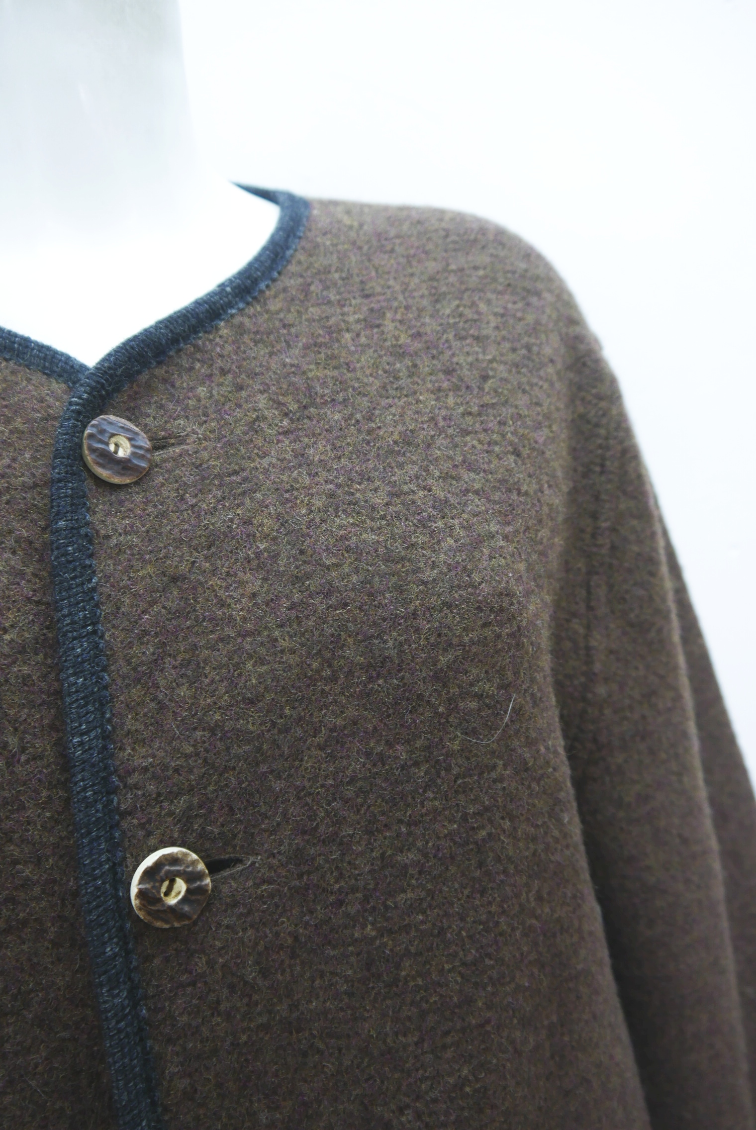 walkjacke-trachtenjacke-janker-walker-wolle-herren-second-hand-gebrauchte-herren-winter-warme-modisch-zeitlos-lange-jacke-hewa061-2