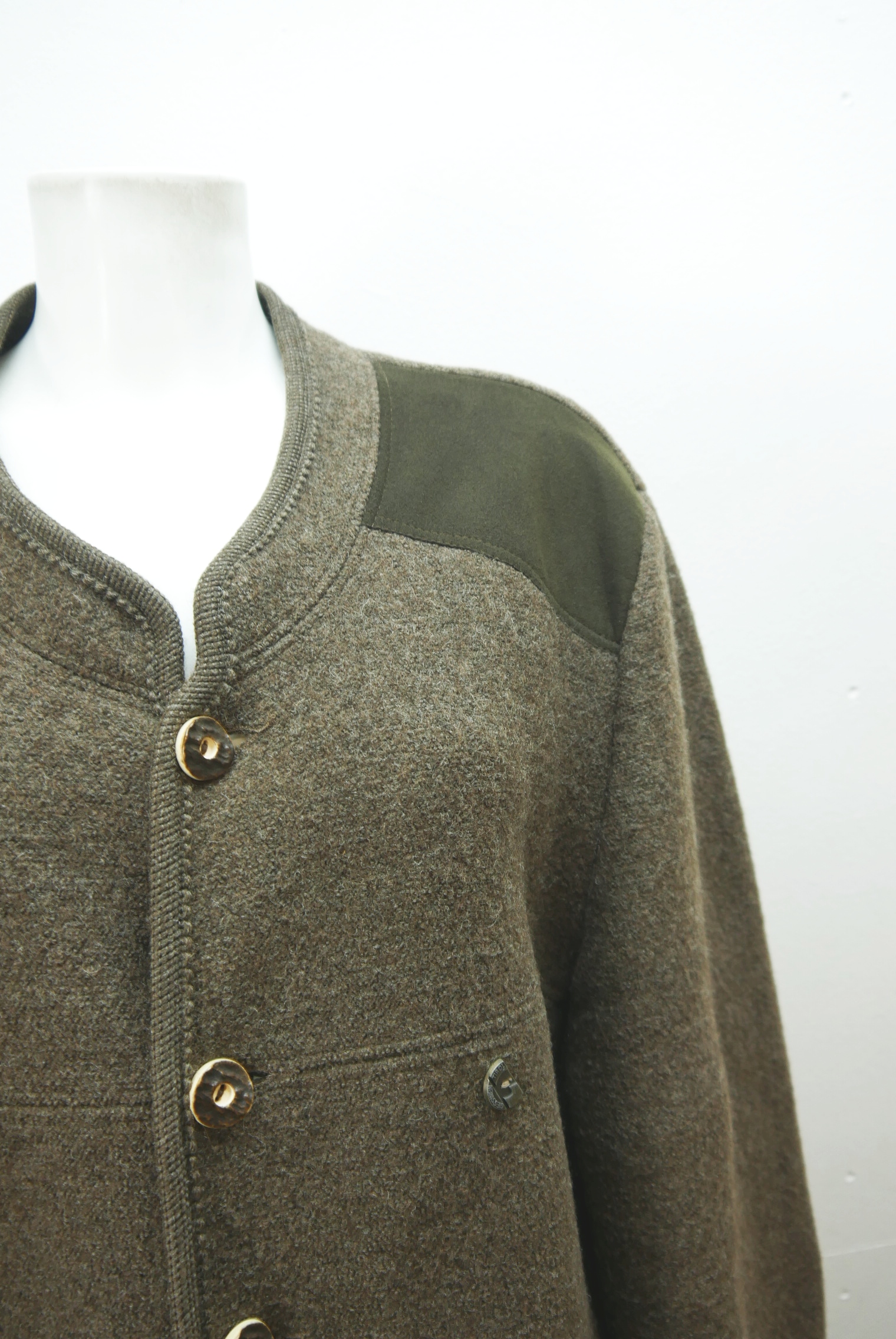 walkjacke-trachtenjacke-janker-walker-wolle-herren-second-hand-gebrauchte-herren-winter-warme-modisch-zeitlos-lange-jacke-hewa061-50