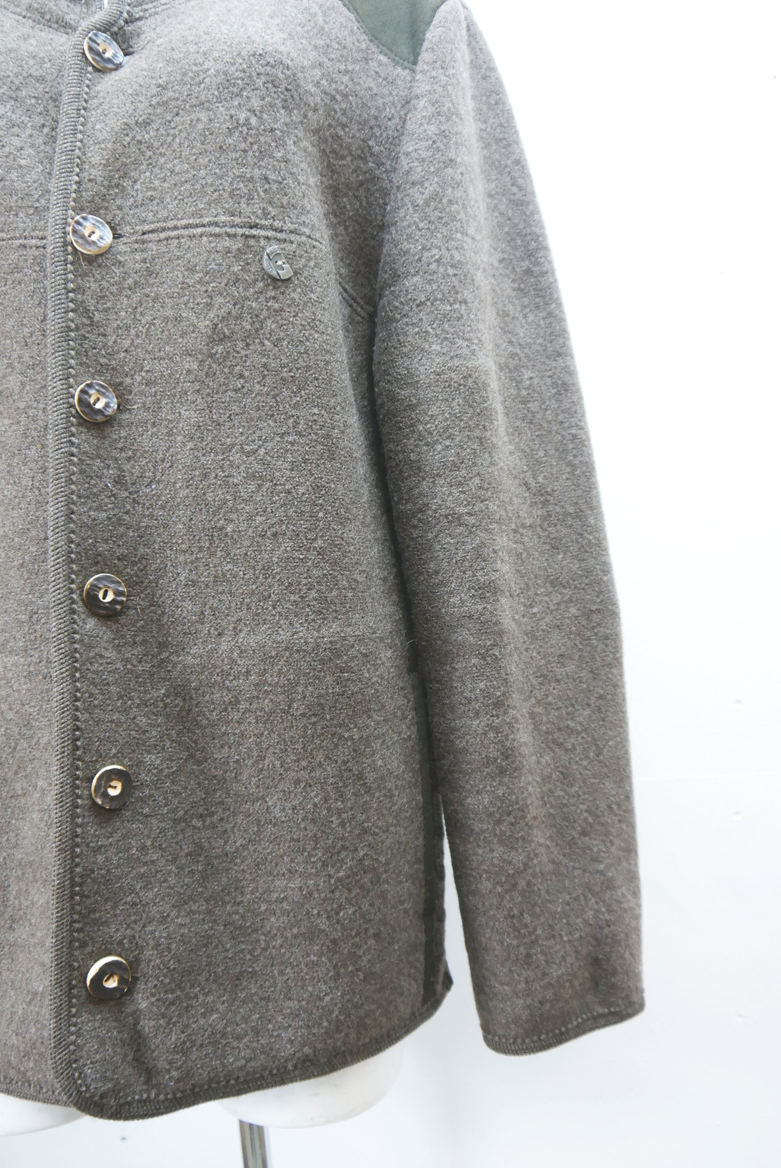 walkjacke-trachtenjacke-janker-walker-wolle-herren-second-hand-gebrauchte-herren-winter-warme-modisch-zeitlos-lange-jacke-hewa061-52