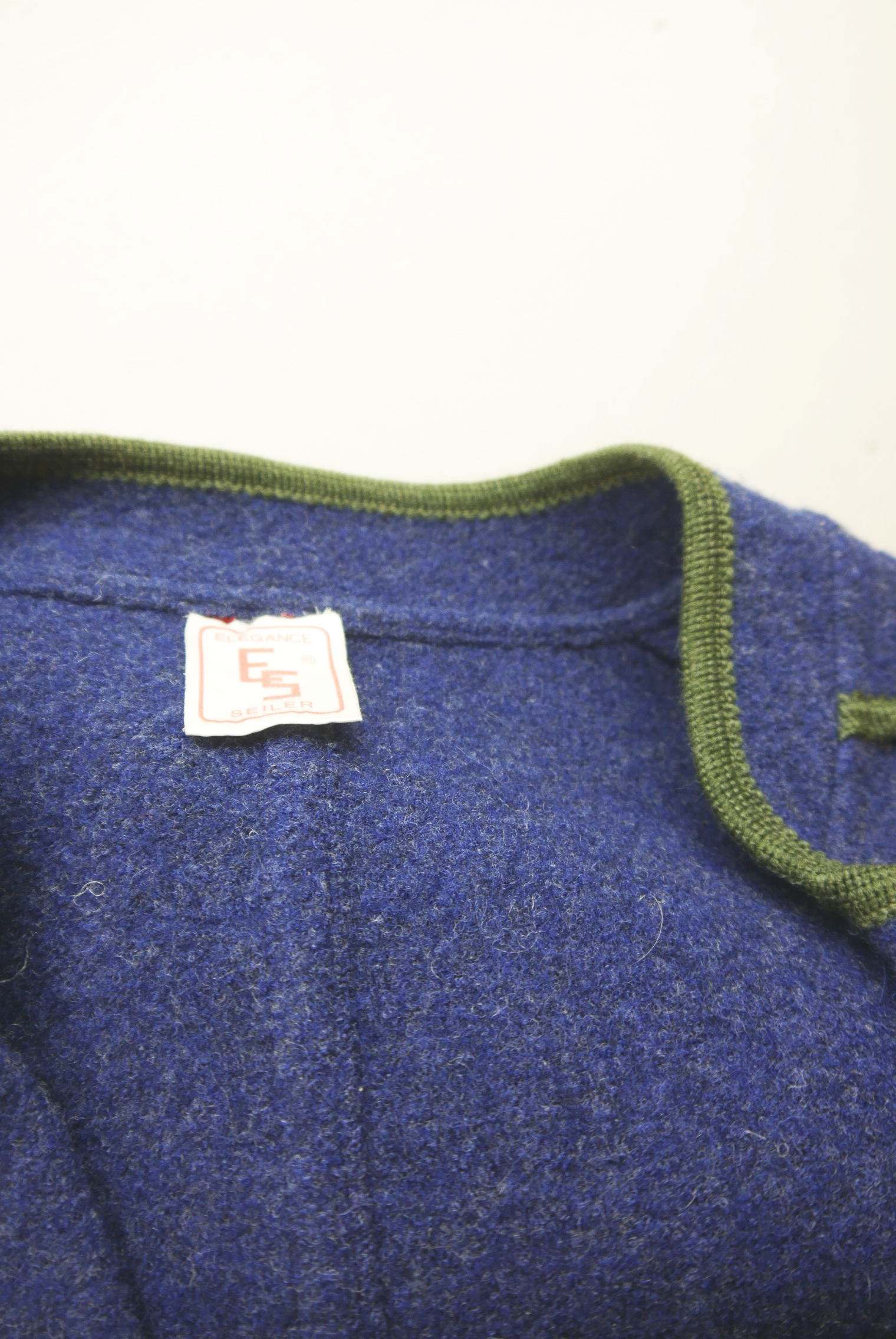 walkjacke-trachtenjacke-janker-walker-wolle-herren-second-hand-gebrauchte-herren-winter-warme-modisch-zeitlos-lange-jacke-hewa064-12