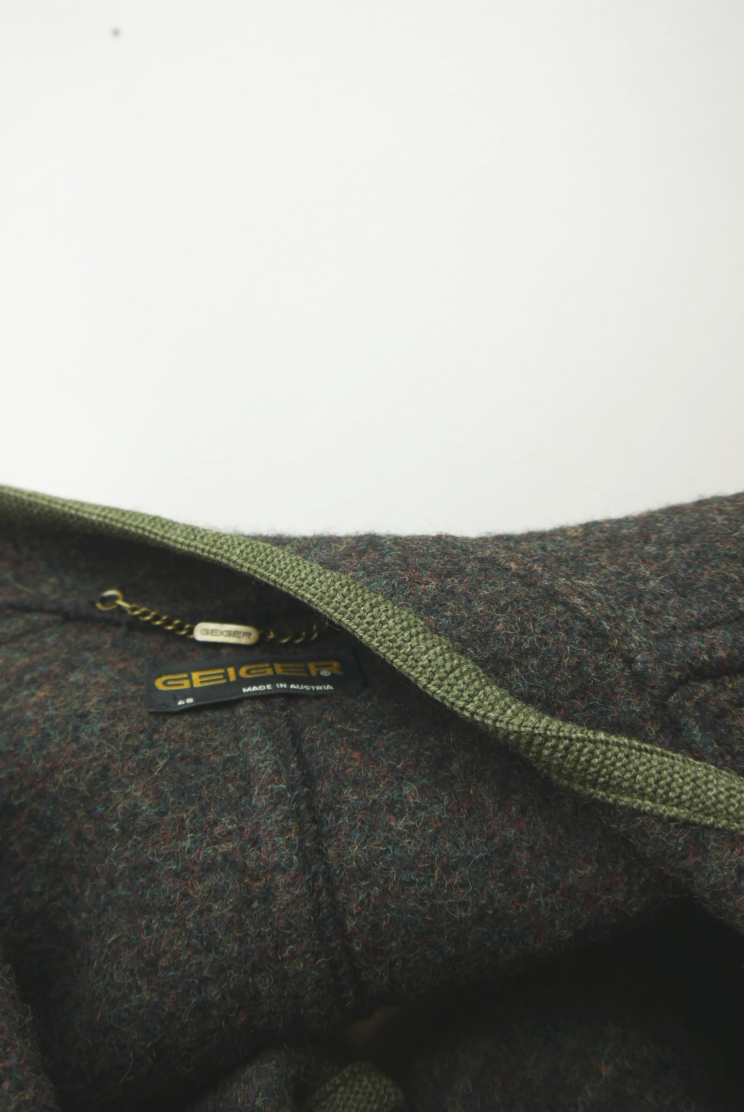 walkjacke-trachtenjacke-janker-walker-wolle-herren-second-hand-gebrauchte-herren-winter-warme-modisch-zeitlos-lange-jacke-hewa064-24