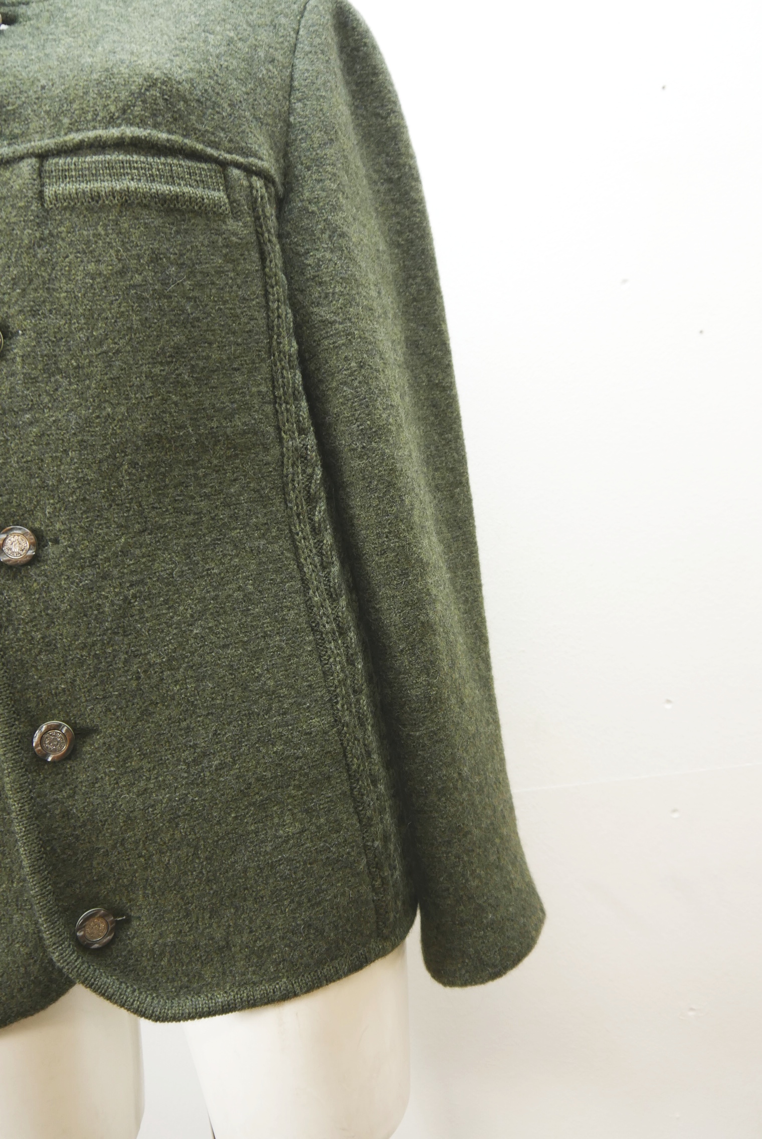 walkjacke-trachtenjacke-janker-walker-wolle-herren-second-hand-gebrauchte-herren-winter-warme-modisch-zeitlos-lange-jacke-hewa064-35