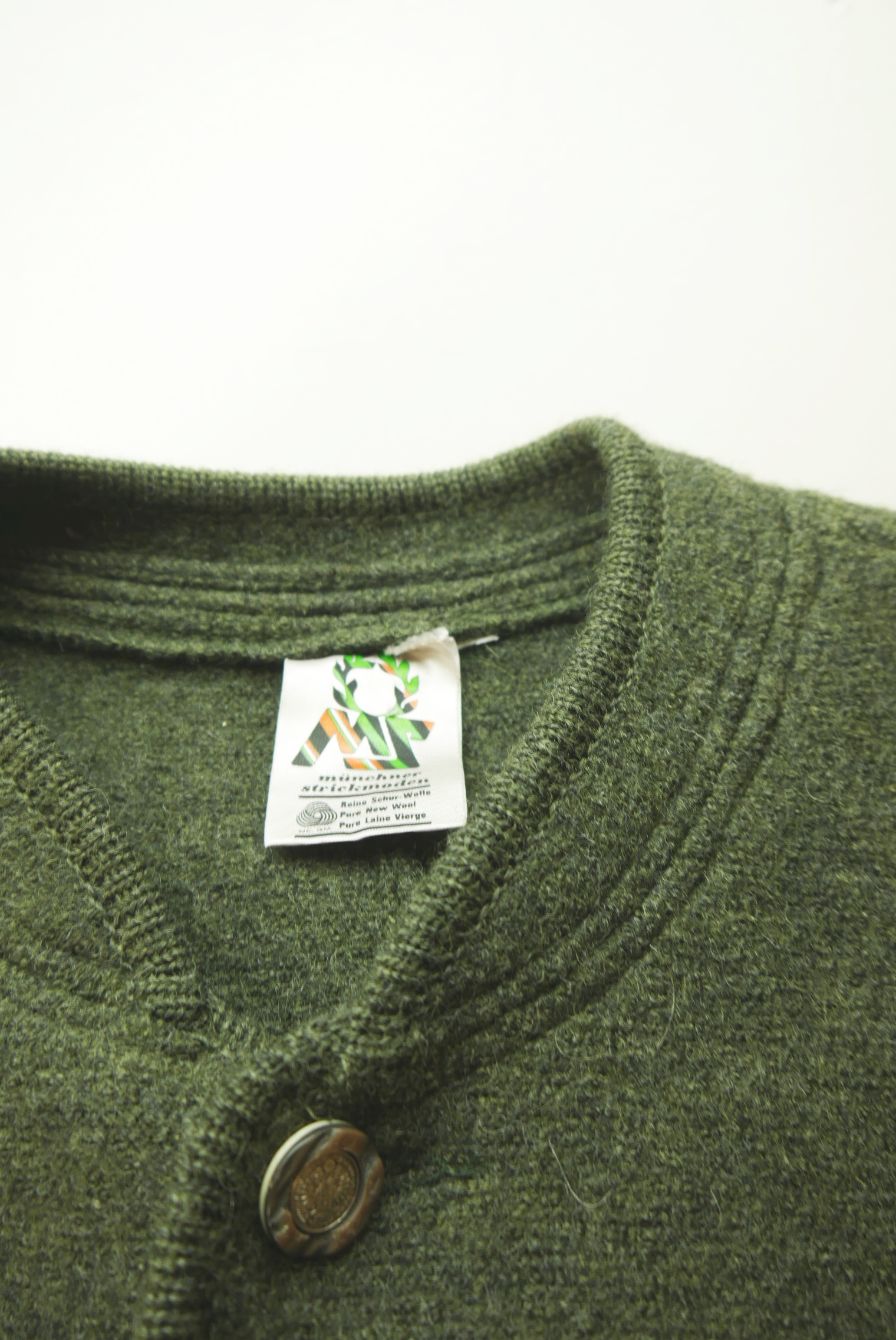 walkjacke-trachtenjacke-janker-walker-wolle-herren-second-hand-gebrauchte-herren-winter-warme-modisch-zeitlos-lange-jacke-hewa064-38