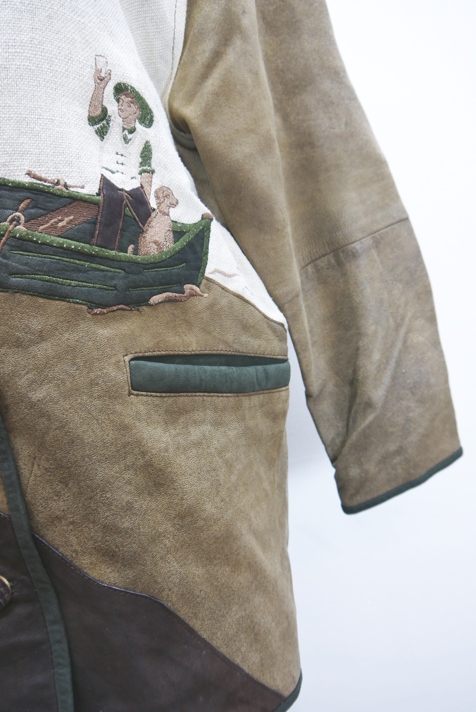 lederjacke-blazer-vintage-janker-damen-trachenjacke-leder-jacke-trachten-kurz-lang-sommer-individuell-tailliert-gebraucht-second-hand-80er-90er-lederjacke-dalo038-54