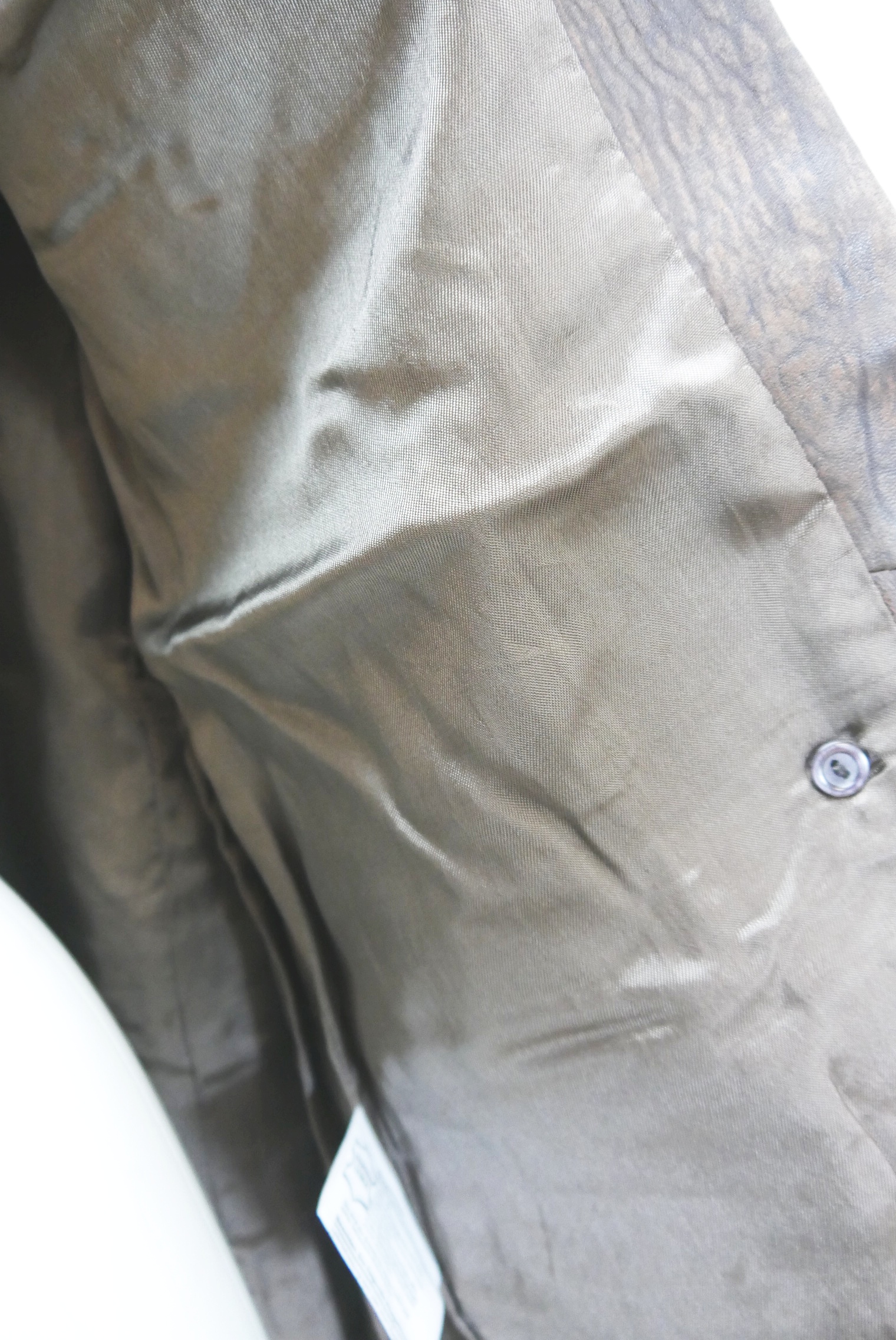 lederjacke-blazer-vintage-janker-damen-trachenjacke-leder-jacke-trachten-kurz-lang-sommer-individuell-tailliert-gebraucht-second-hand-80er-90er-lederjacke-dalo040-61