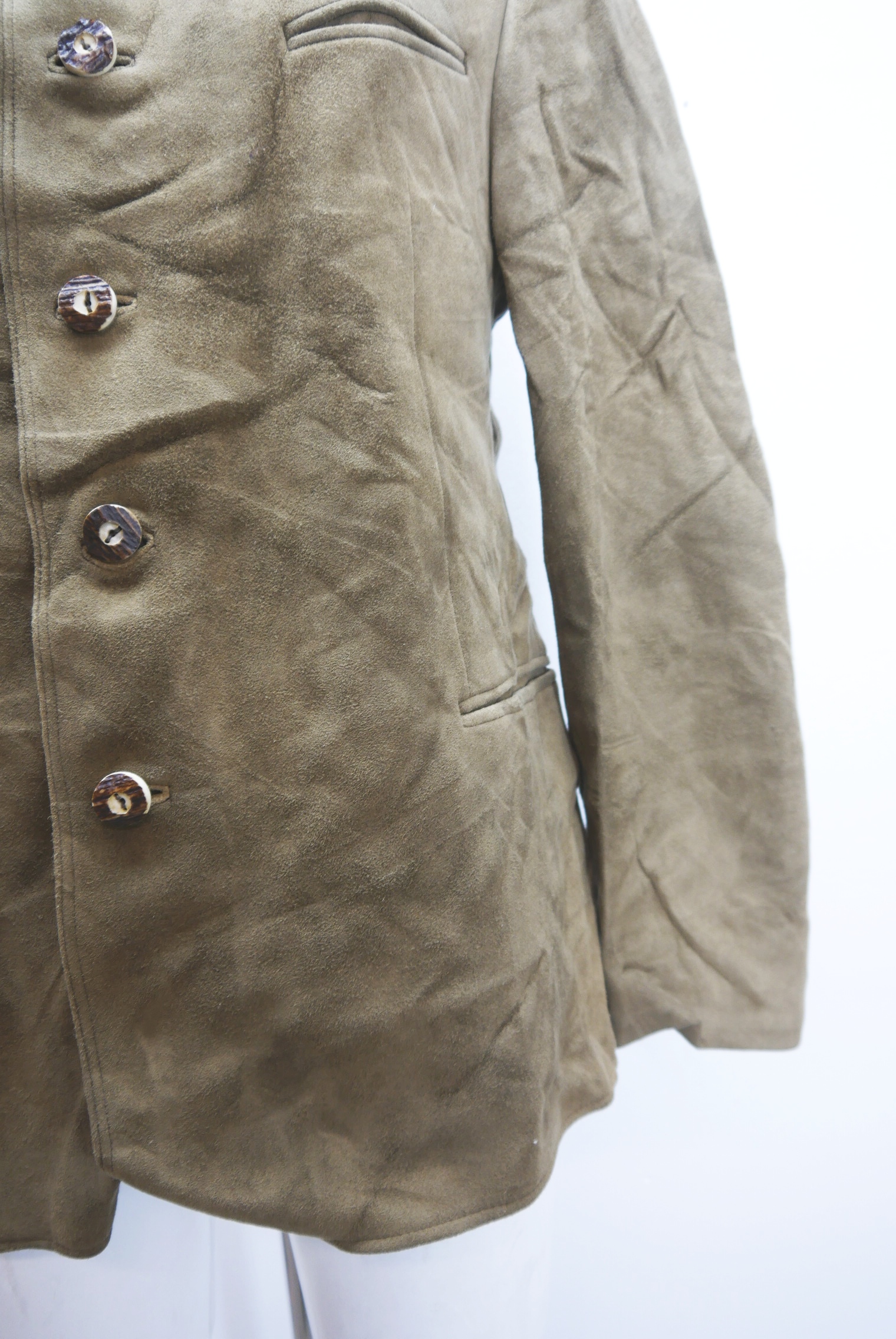 lederjacke-vintage-janker-herren-trachenjacke-leder-jacke-trachten-kurz-lang-sommer-hochwertig-gebrauchte-second-hand-80er-90er-lederjacke-dalo041-1-18