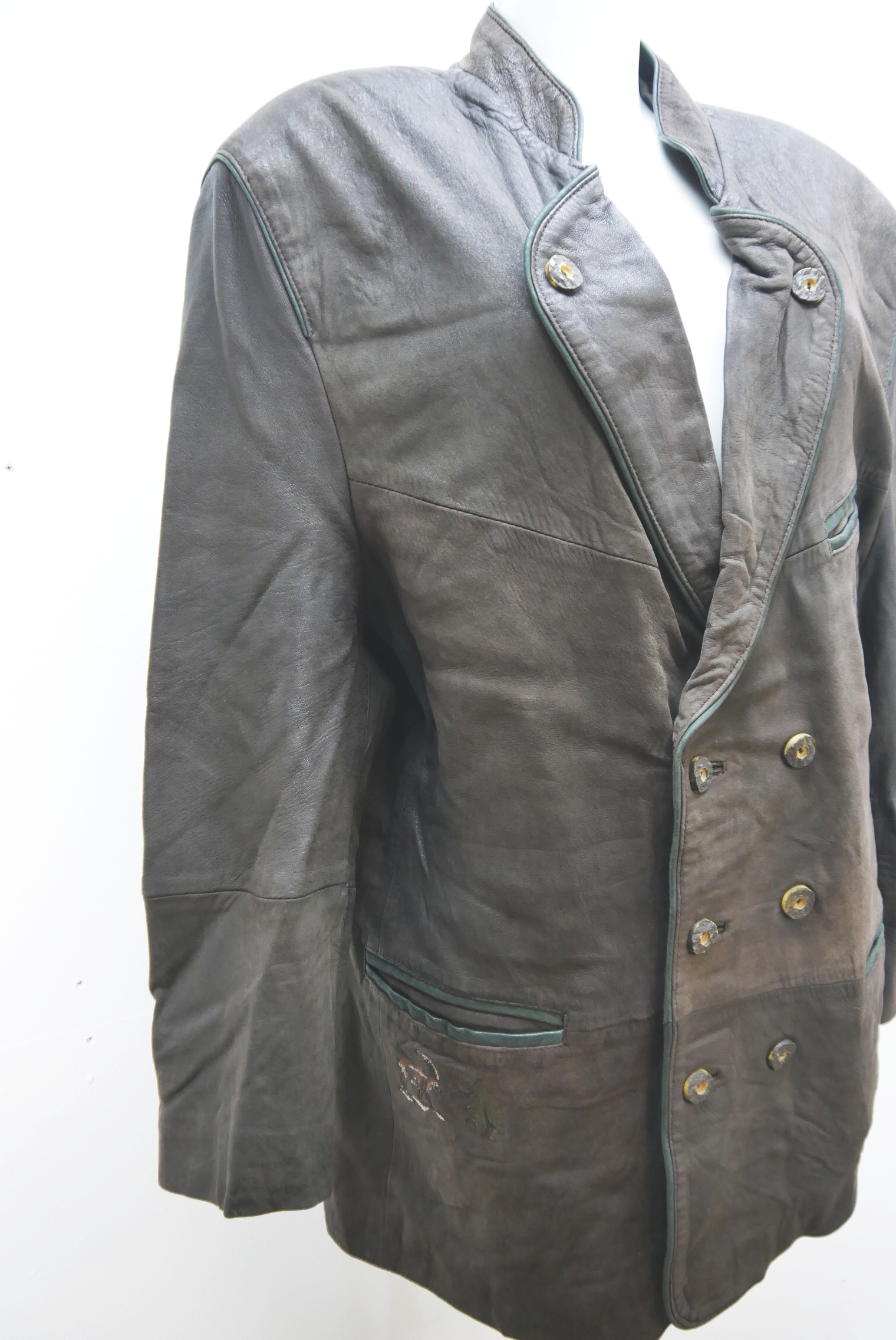 lederjanker-trachtenjacke-glattleder-hirschleder-ziegenvelour-leder-laessig-janker-wildleder-jacke-vintage-second-hand-gebrauchte-lederjacke-hele028-11