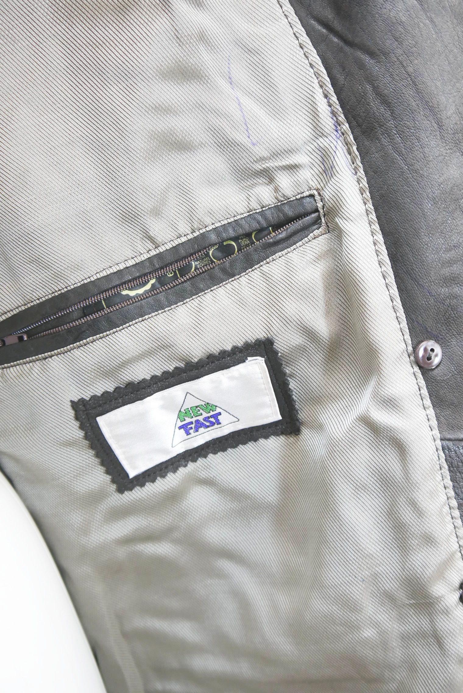 lederjanker-trachtenjacke-glattleder-hirschleder-ziegenvelour-leder-laessig-janker-wildleder-jacke-vintage-second-hand-gebrauchte-lederjacke-hele028-14