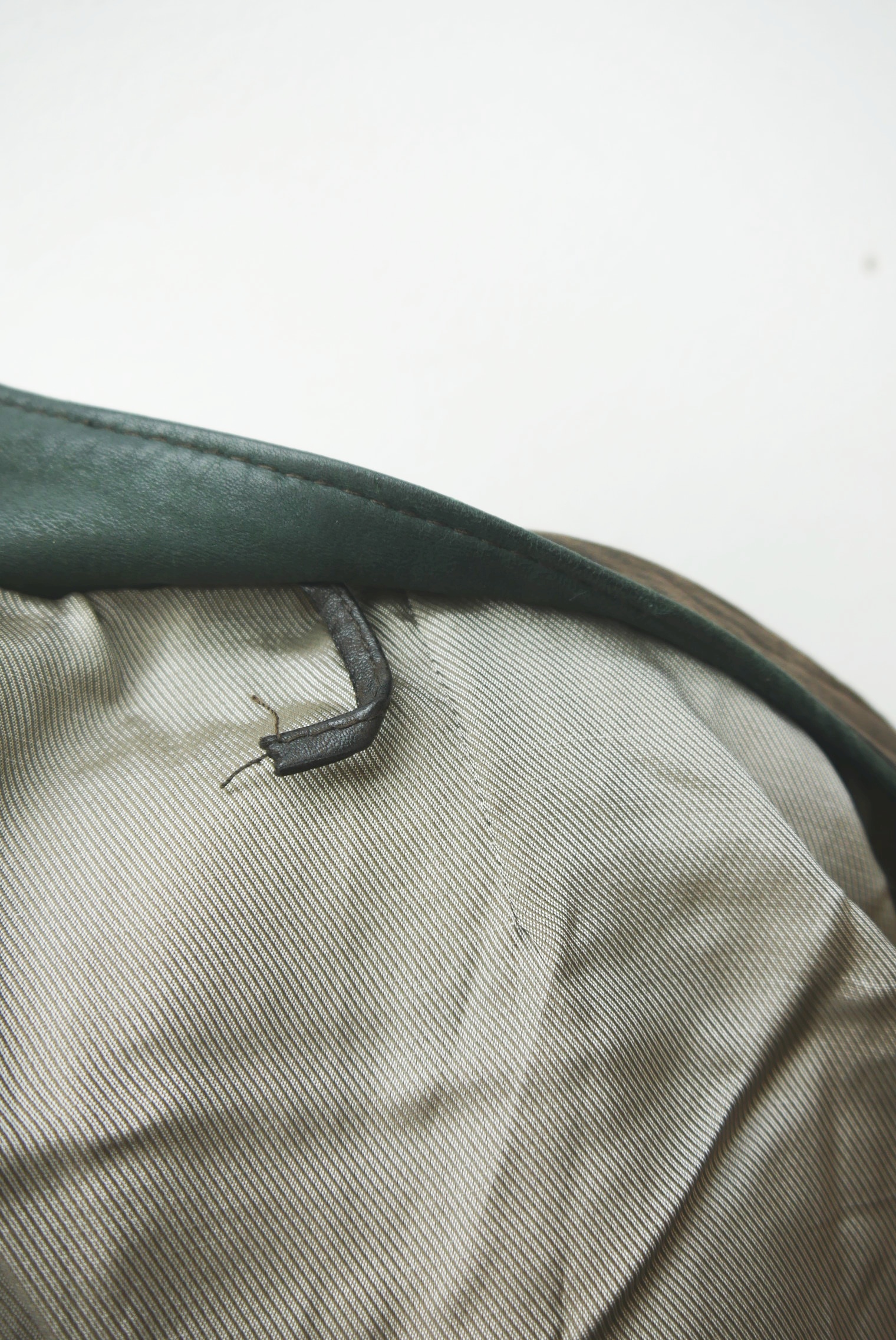 lederjanker-trachtenjacke-glattleder-hirschleder-ziegenvelour-leder-laessig-janker-wildleder-jacke-vintage-second-hand-gebrauchte-lederjacke-hele028-15