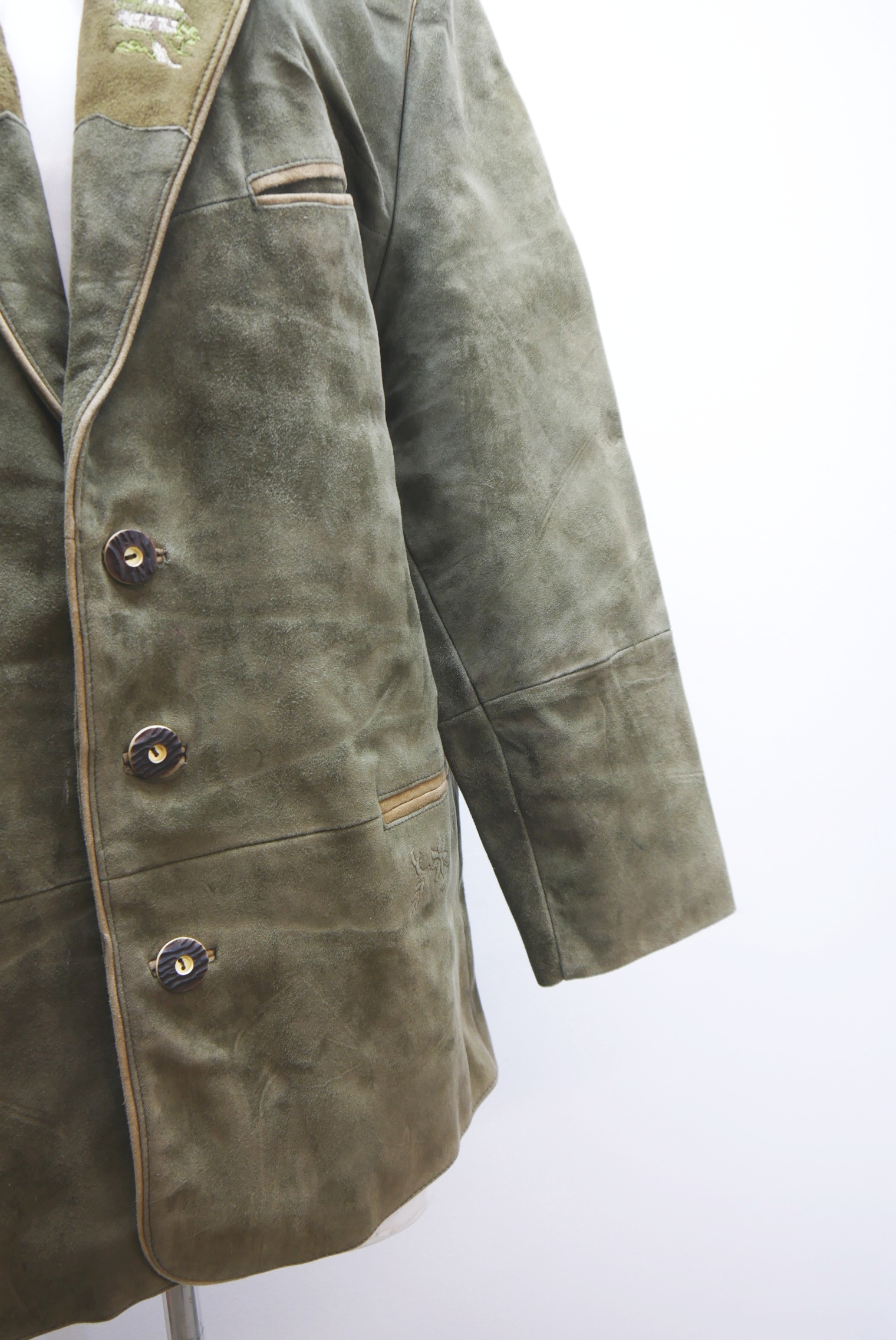 lederjanker-trachtenjacke-glattleder-hirschleder-ziegenvelour-leder-laessig-janker-wildleder-jacke-vintage-second-hand-gebrauchte-lederjacke-hele028-25