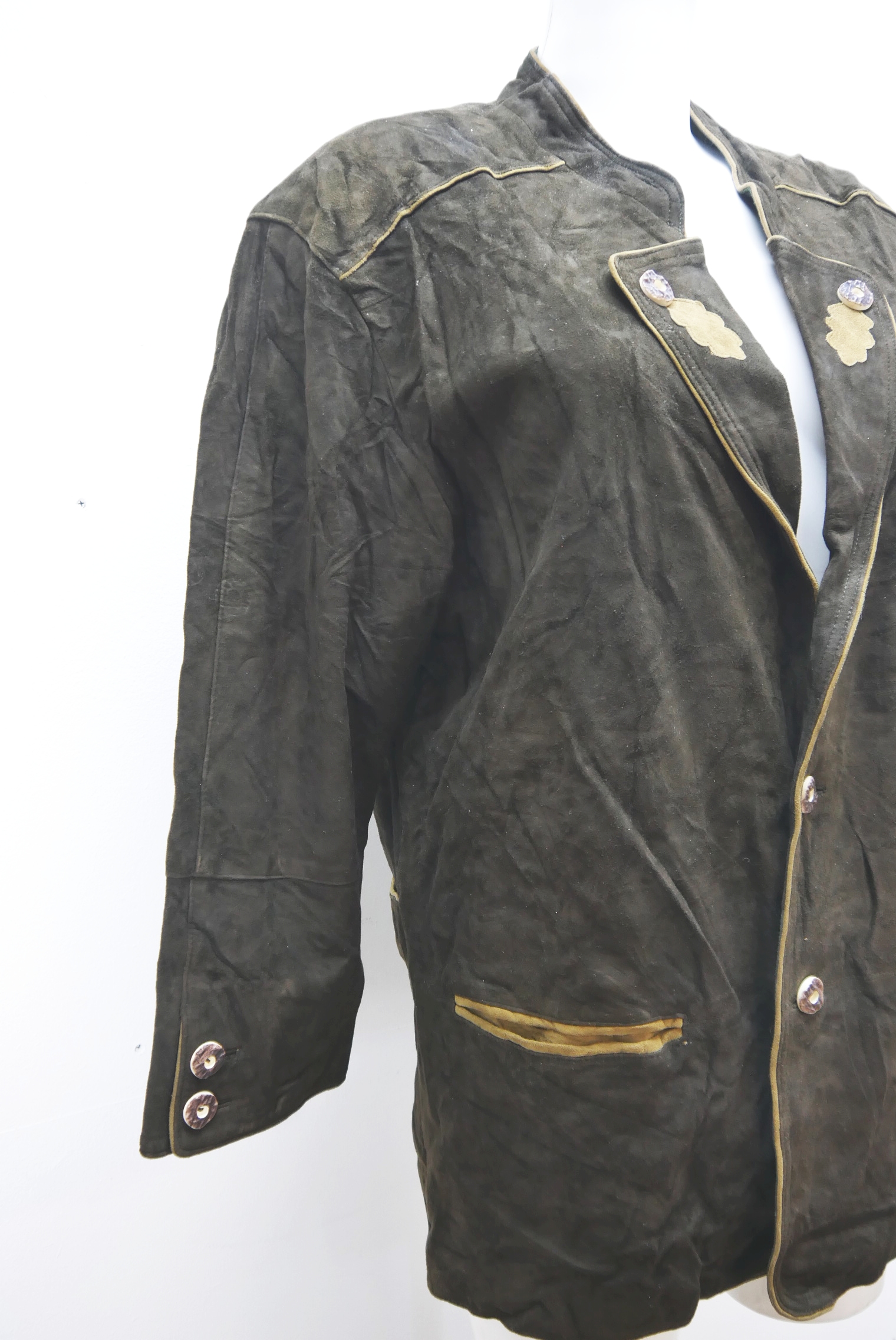 lederjanker-trachtenjacke-glattleder-hirschleder-ziegenvelour-leder-laessig-janker-wildleder-jacke-vintage-second-hand-gebrauchte-lederjacke-hele028-38