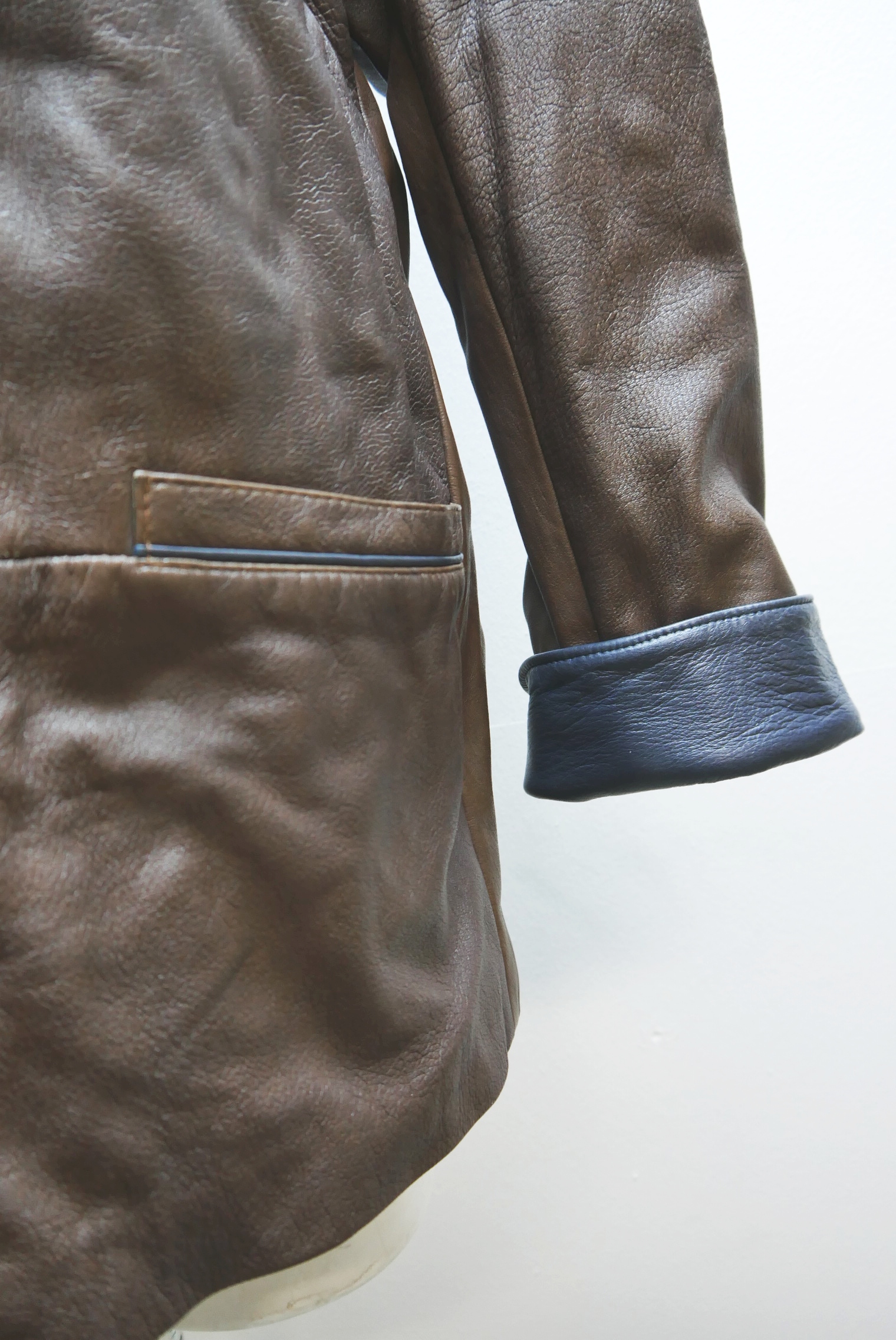 lederjanker-trachtenjacke-glattleder-hirschleder-ziegenvelour-leder-laessig-janker-wildleder-jacke-vintage-second-hand-gebrauchte-lederjacke-hele028-59