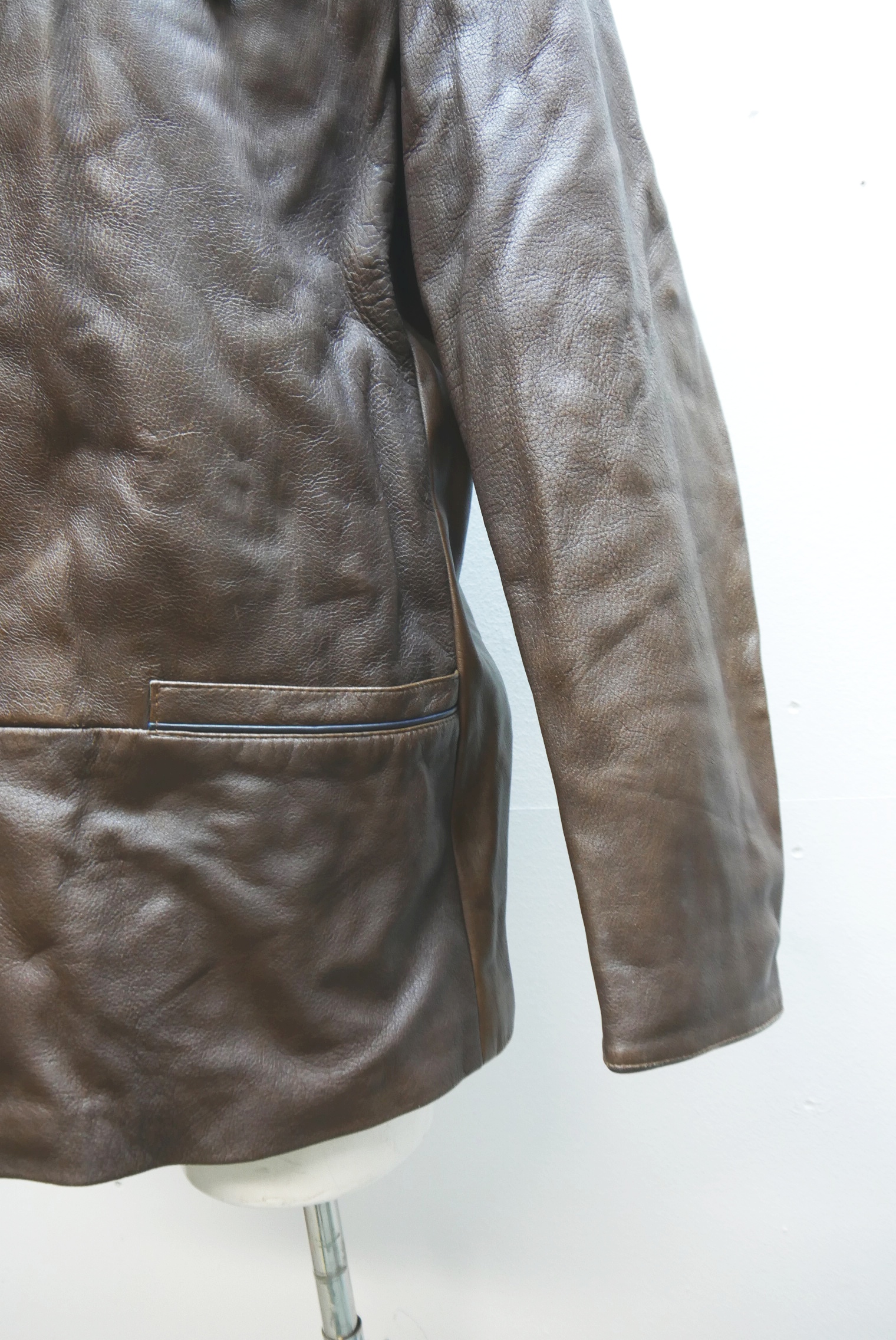 lederjanker-trachtenjacke-glattleder-hirschleder-ziegenvelour-leder-laessig-janker-wildleder-jacke-vintage-second-hand-gebrauchte-lederjacke-hele028-60