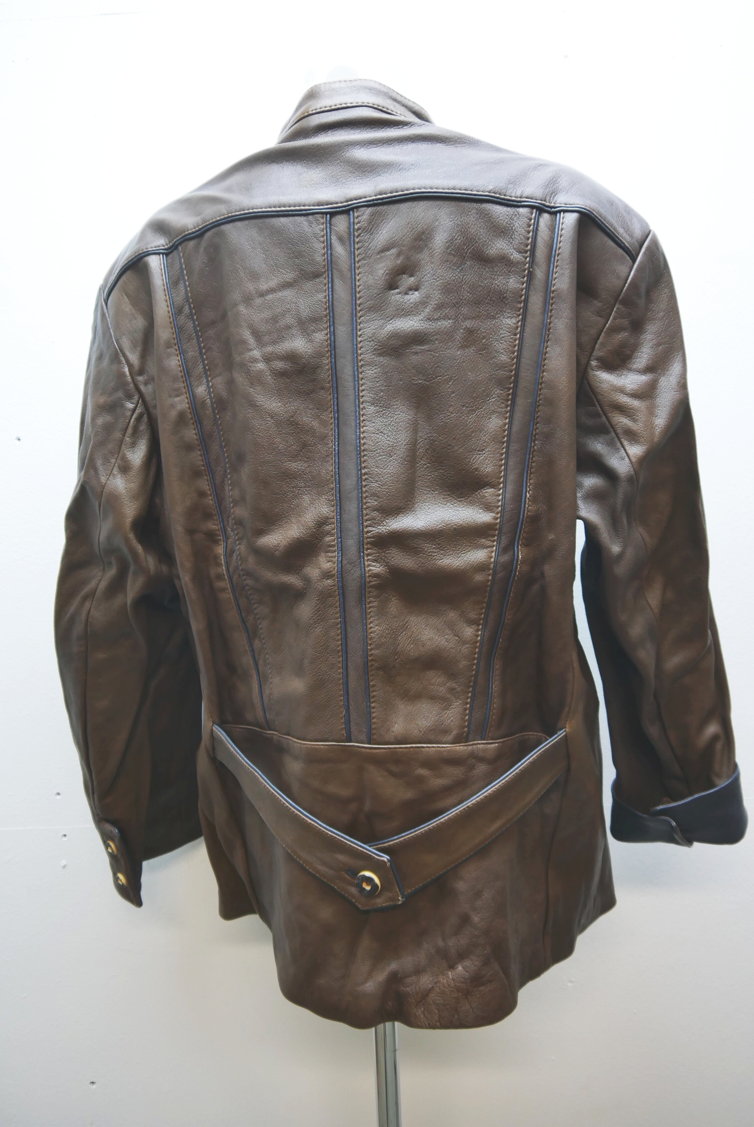 lederjanker-trachtenjacke-glattleder-hirschleder-ziegenvelour-leder-laessig-janker-wildleder-jacke-vintage-second-hand-gebrauchte-lederjacke-hele028-61