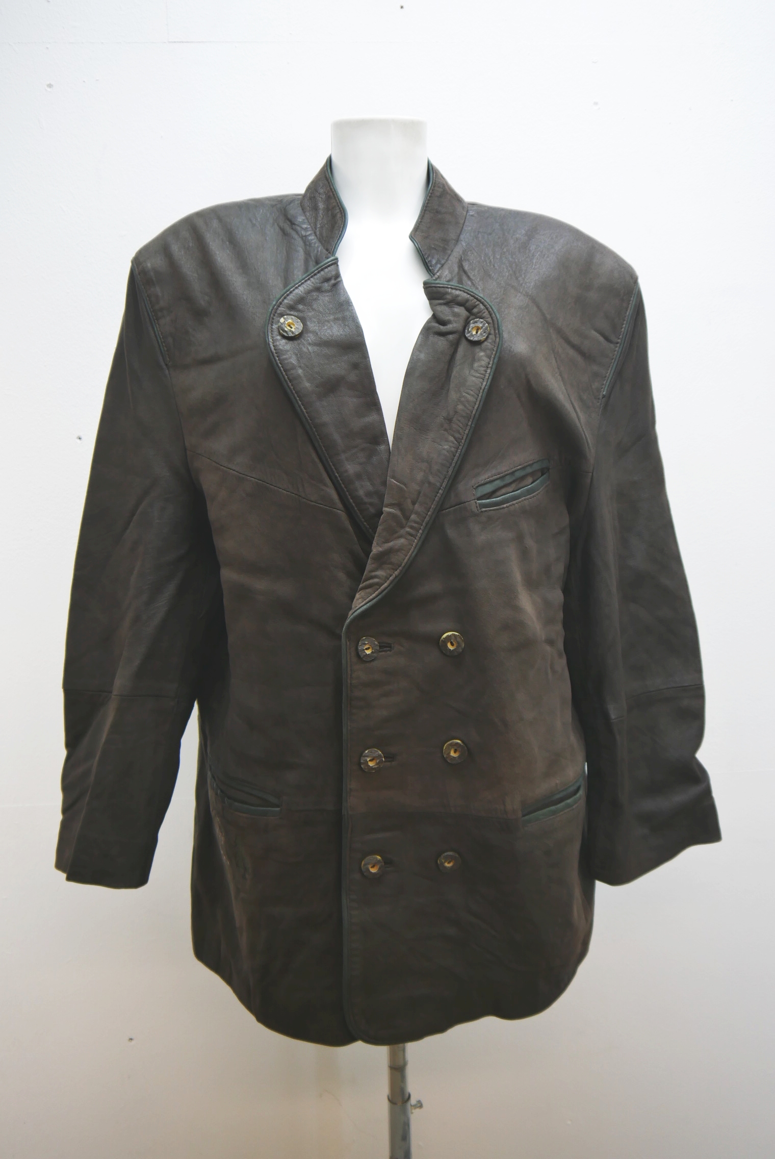 lederjanker-trachtenjacke-glattleder-hirschleder-ziegenvelour-leder-laessig-janker-wildleder-jacke-vintage-second-hand-gebrauchte-lederjacke-hele028-8