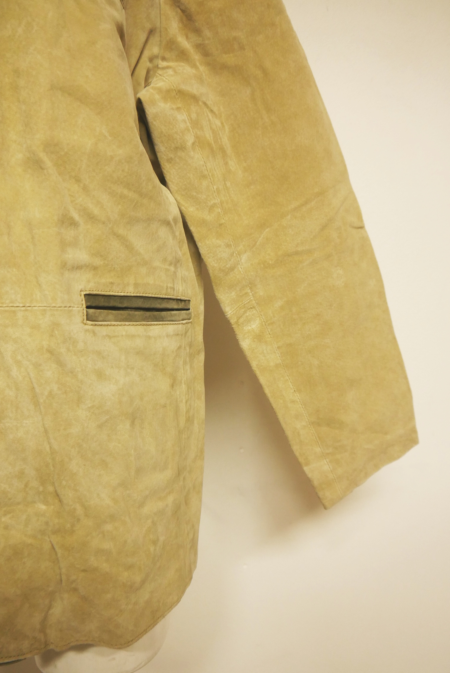 lederjanker-trachtenjacke-glattleder-hirschleder-ziegenvelour-leder-laessig-janker-wildleder-jacke-vintage-second-hand-gebrauchte-lederjacke-hele029-23