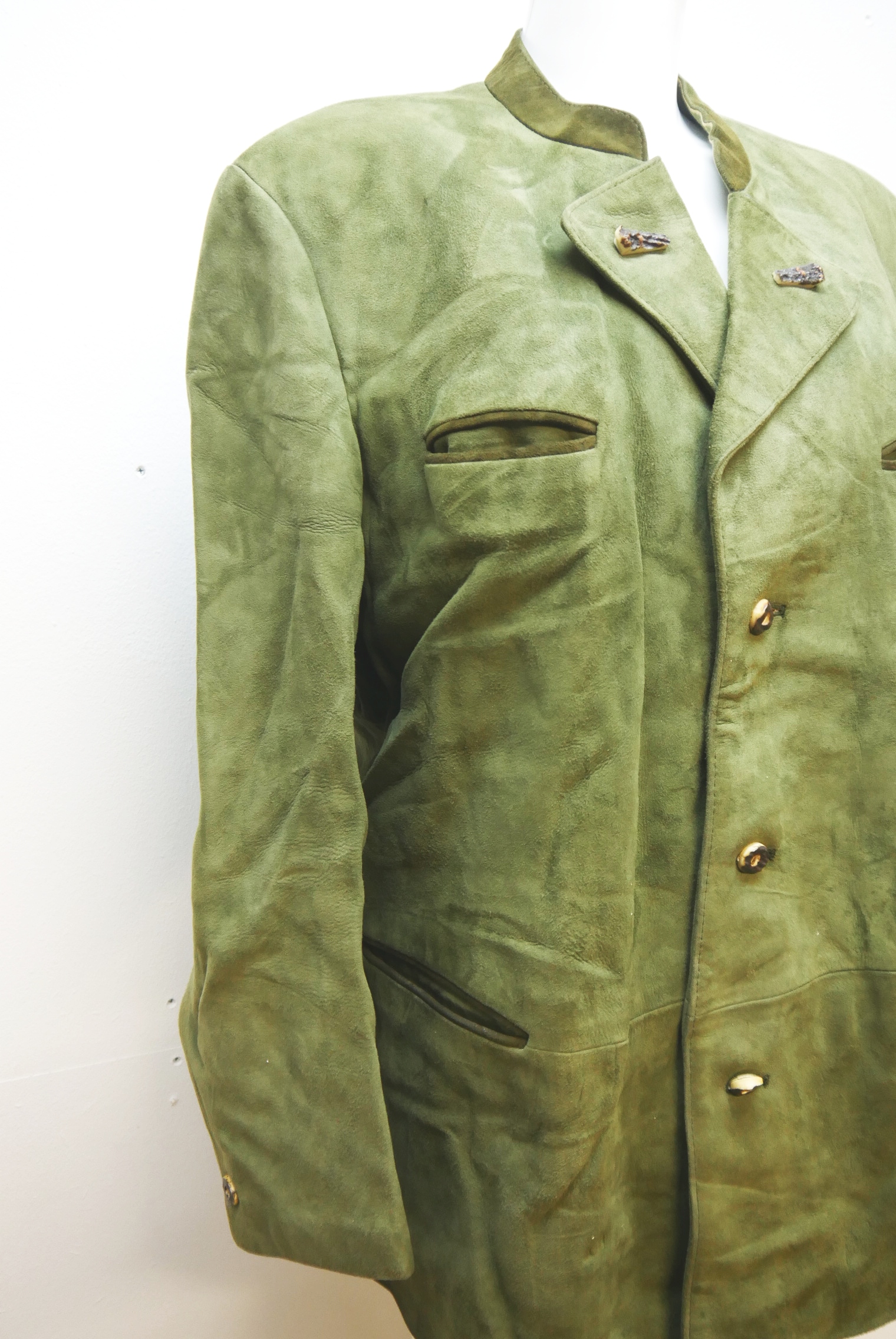 lederjanker-trachtenjacke-glattleder-hirschleder-ziegenvelour-leder-laessig-janker-wildleder-jacke-vintage-second-hand-gebrauchte-lederjacke-hele029-37