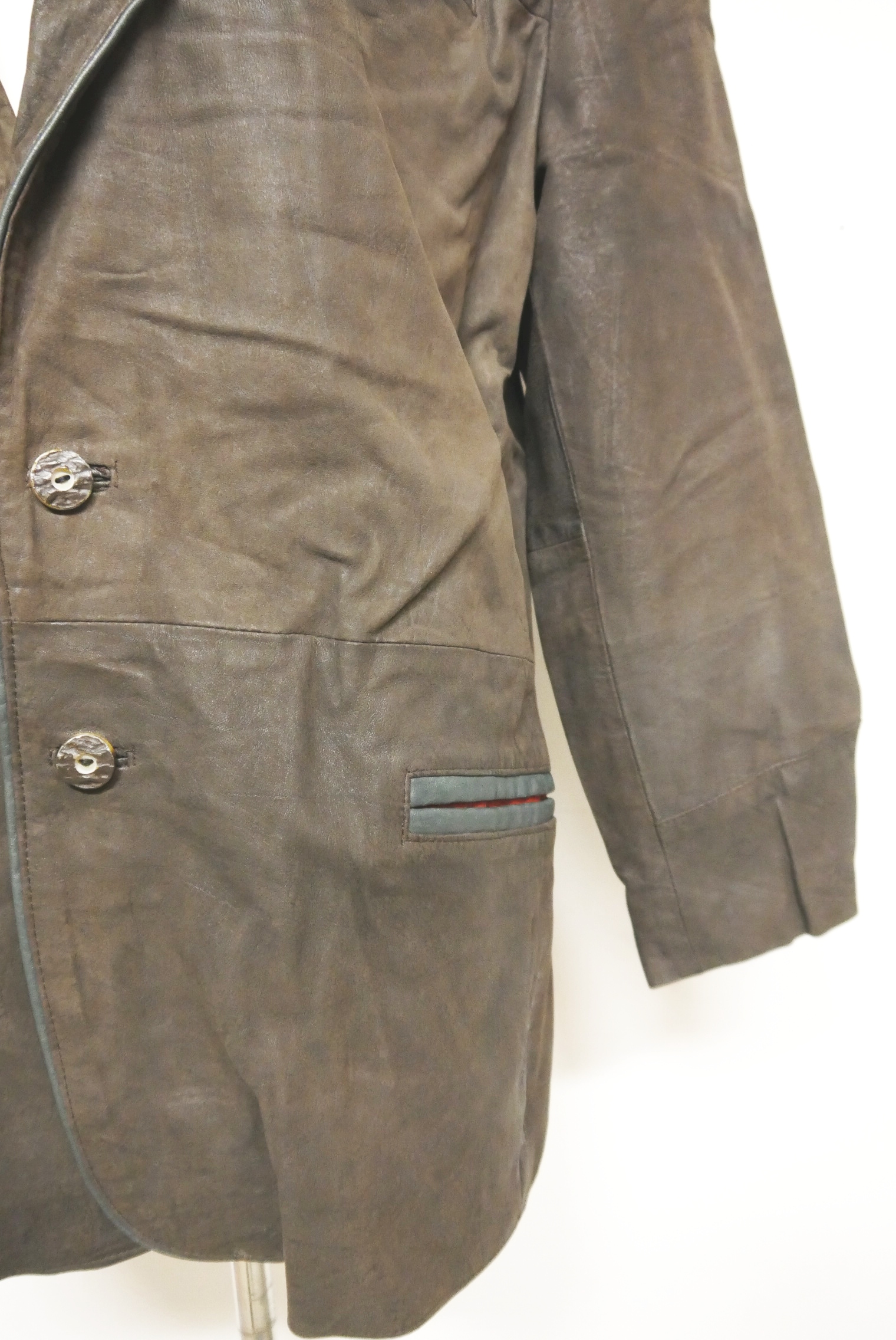 lederjanker-trachtenjacke-glattleder-hirschleder-ziegenvelour-leder-laessig-janker-wildleder-jacke-vintage-second-hand-gebrauchte-lederjacke-hele029-44