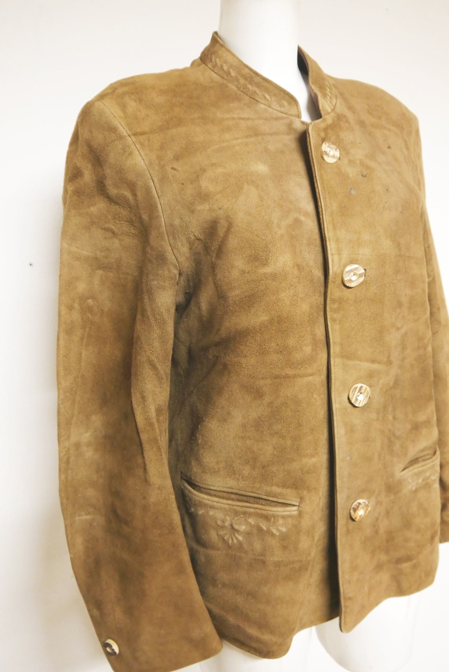 lederjanker-trachtenjacke-glattleder-hirschleder-ziegenvelour-leder-laessig-janker-wildleder-jacke-vintage-second-hand-gebrauchte-lederjacke-hele029-69