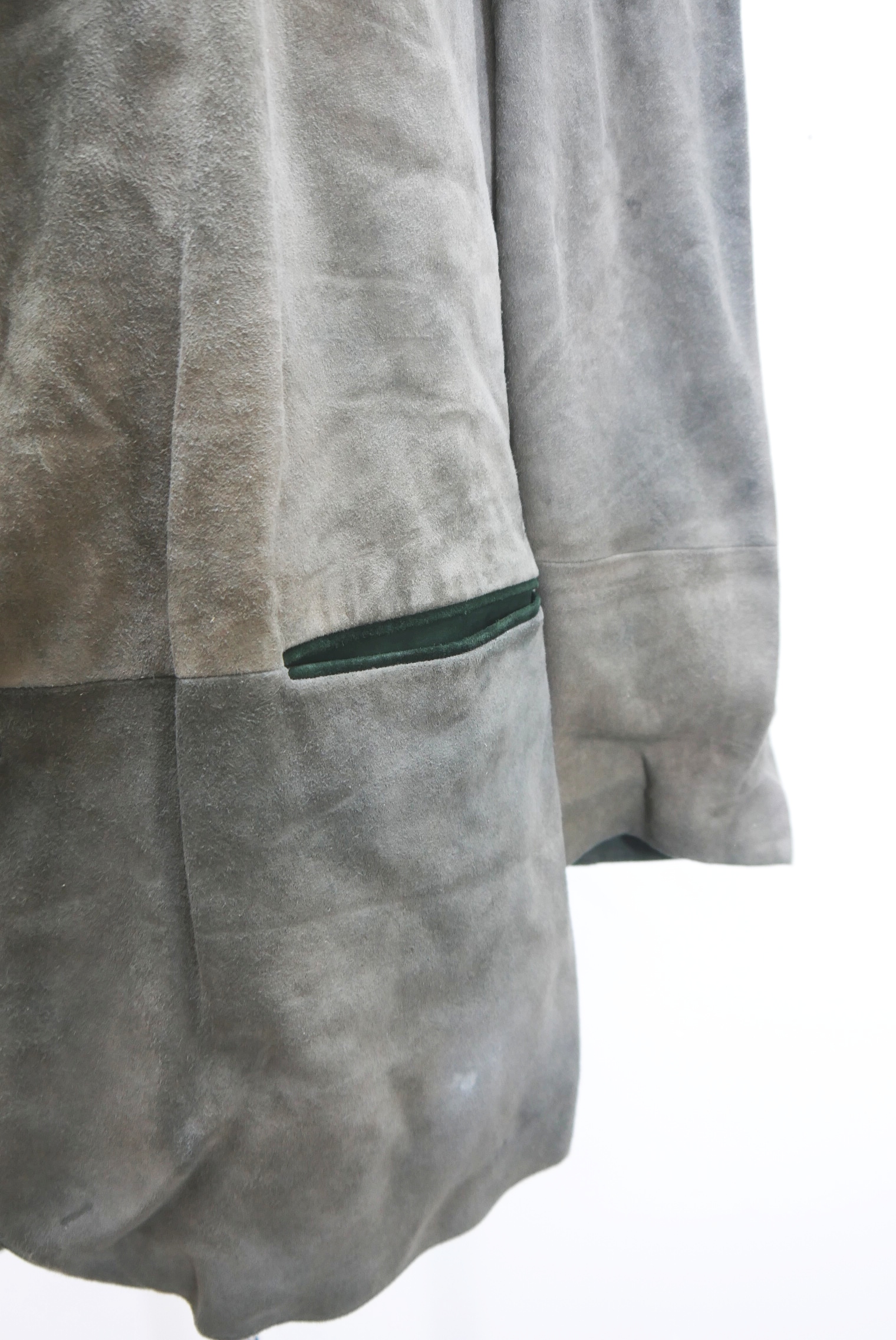 lederjanker-trachtenjacke-glattleder-hirschleder-ziegenvelour-leder-laessig-janker-wildleder-jacke-vintage-second-hand-gebrauchte-lederjacke-hele030-25