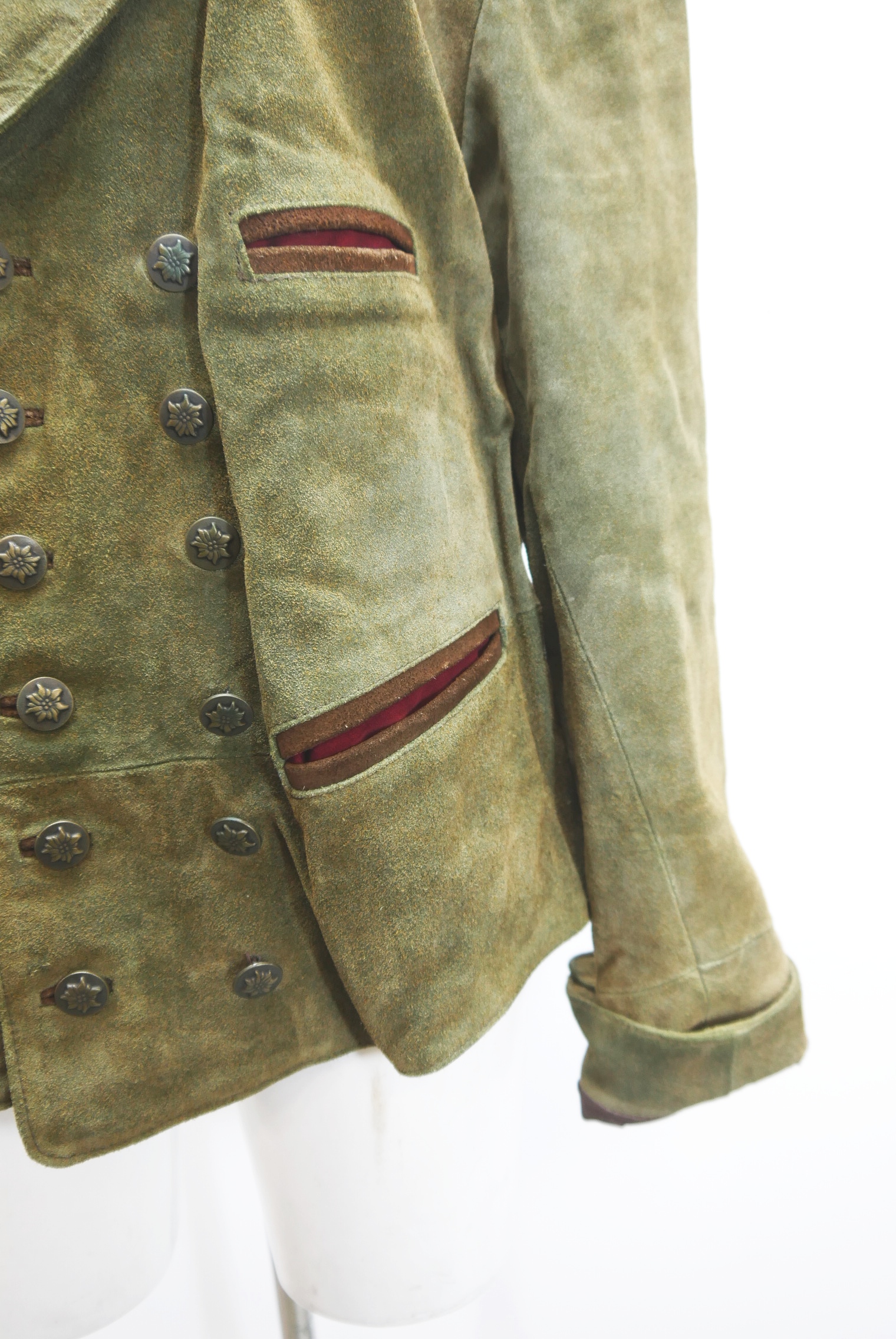 lederjanker-trachtenjacke-glattleder-hirschleder-ziegenvelour-leder-laessig-janker-wildleder-jacke-vintage-second-hand-gebrauchte-lederjacke-hele030-4