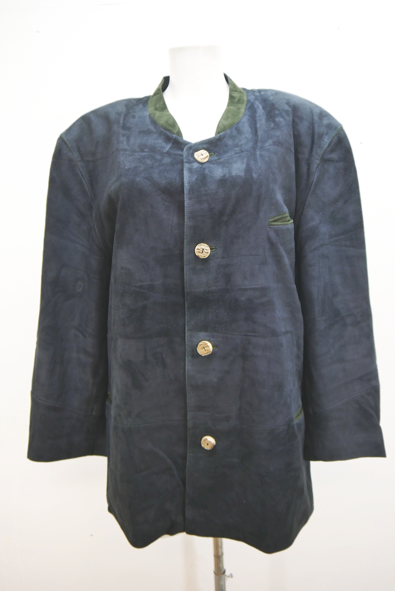 lederjanker-trachtenjacke-glattleder-hirschleder-ziegenvelour-leder-laessig-janker-wildleder-jacke-vintage-second-hand-gebrauchte-lederjacke-hele031-21