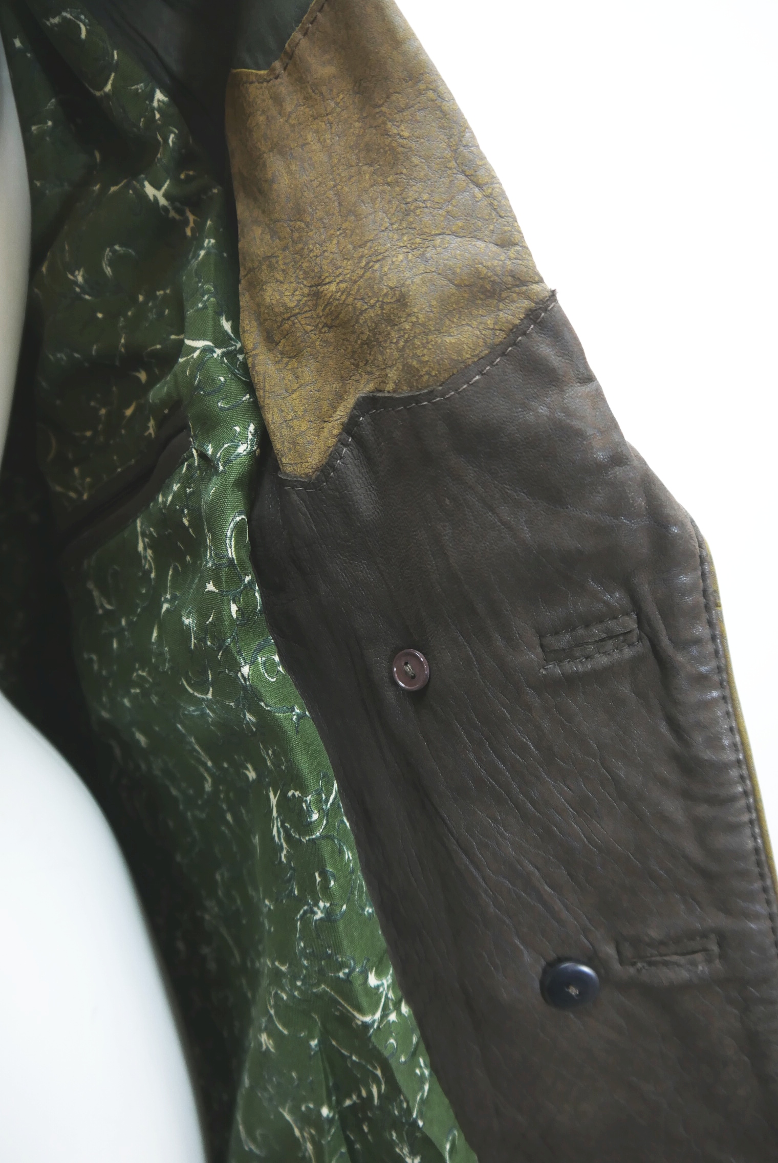 lederjanker-trachtenjacke-glattleder-hirschleder-ziegenvelour-leder-laessig-janker-wildleder-jacke-vintage-second-hand-gebrauchte-lederjacke-hele031-59