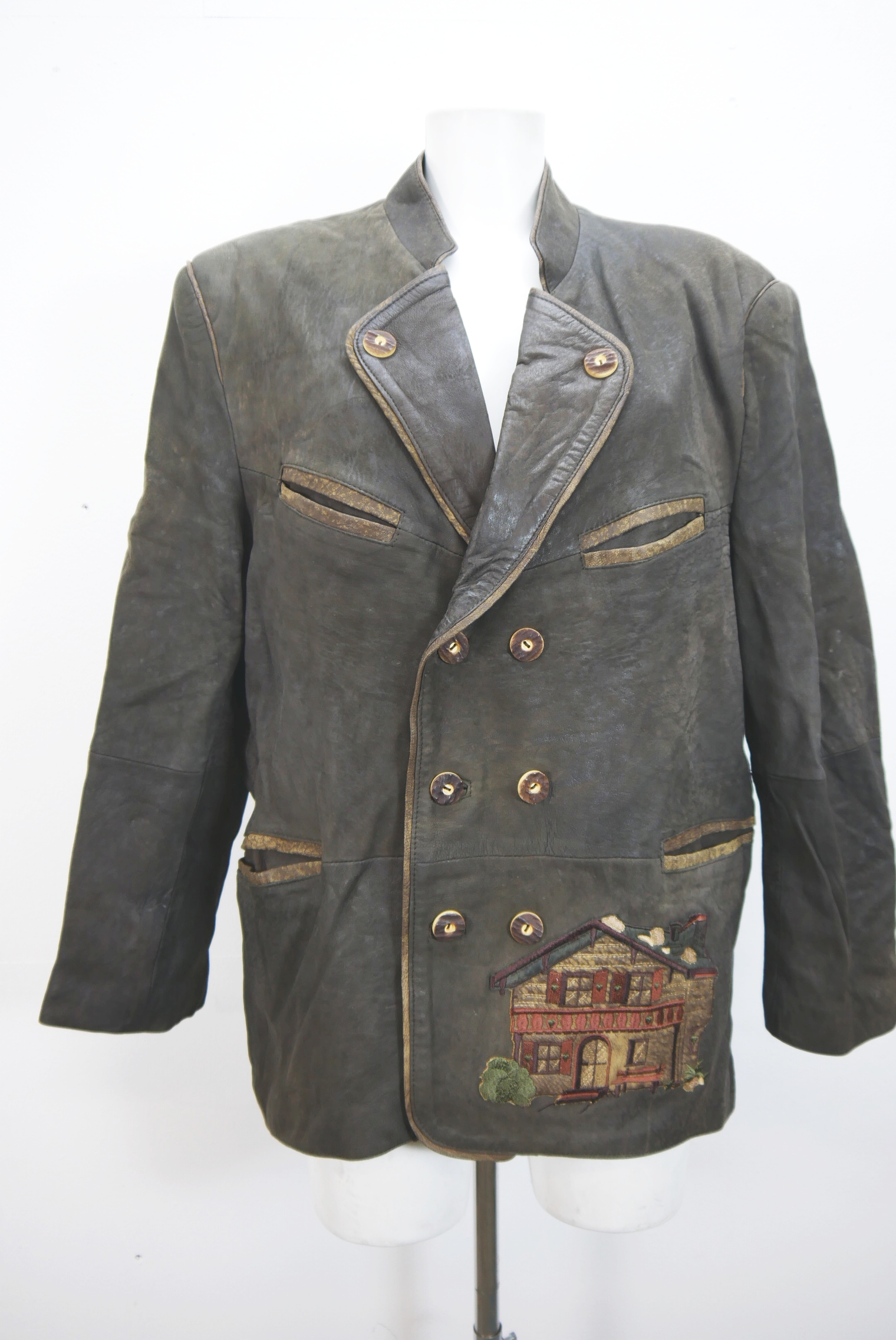 janker-lederjacke-vintage-second-hand-gebraucht-nappa-glattleder-velourleder-schaf-lamm-und-hirschleder-trachtenjacke-joppe-laessig-hochwertig-hele027-1