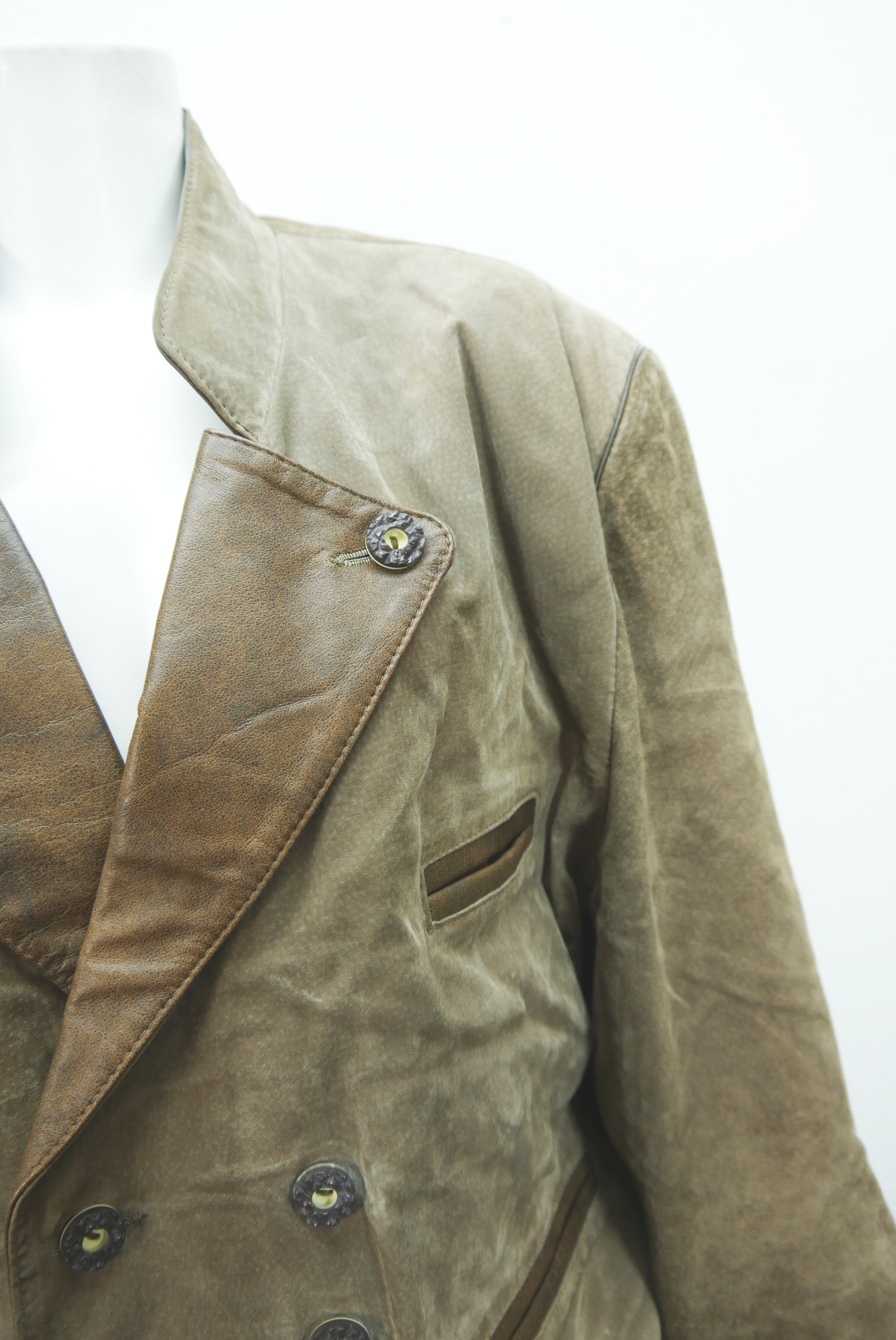 janker-lederjacke-vintage-second-hand-gebraucht-nappa-glattleder-velourleder-schaf-lamm-und-hirschleder-trachtenjacke-joppe-laessig-hochwertig-hele027-8