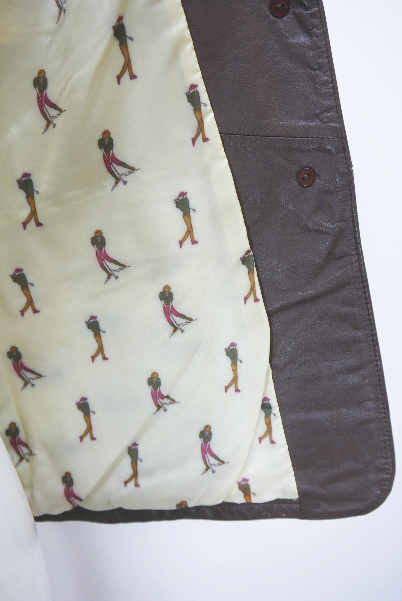 lederjacke-blazer-vintage-janker-damen-trachenjacke-leder-jacke-trachten-kurz-lang-sommer-individuell-tailliert-gebraucht-second-hand-80er-90er-lederjacke-dalo043-25