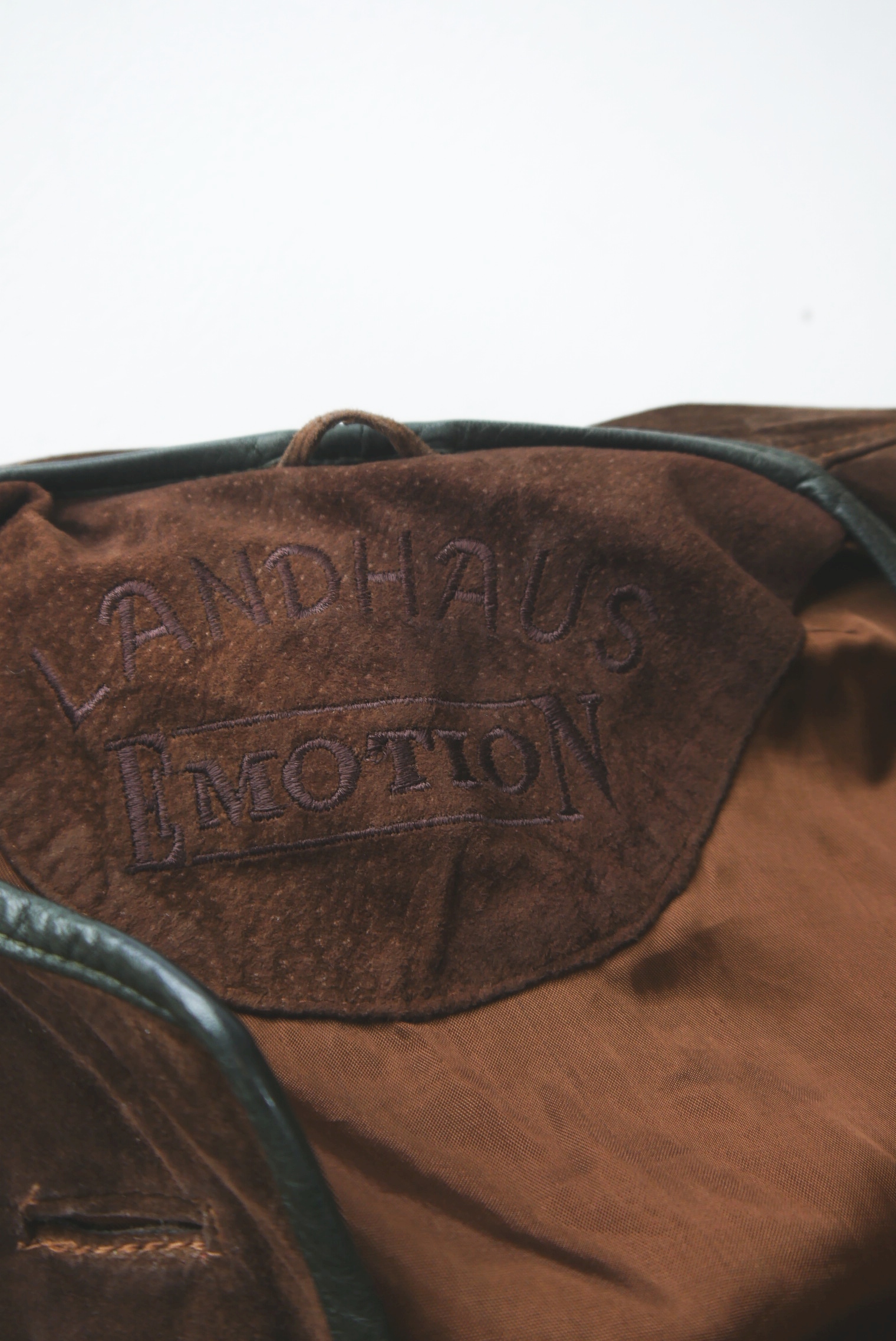 lederjacke-trachtenjacke-glattleder-ziegenvelour-leder-bayern-janker-wildleder-jacke-vintage-second-hand-gebrauchte-lederjacke-hele036-72